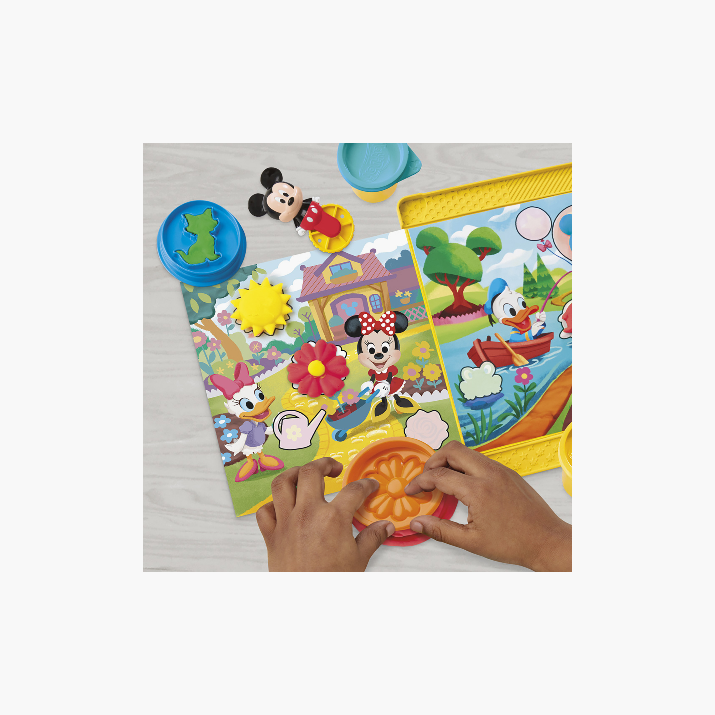 Play-Doh Mickey Mouse Clubhouse Shape a Story Toy Set-toys-educational-doughtoys-image-7