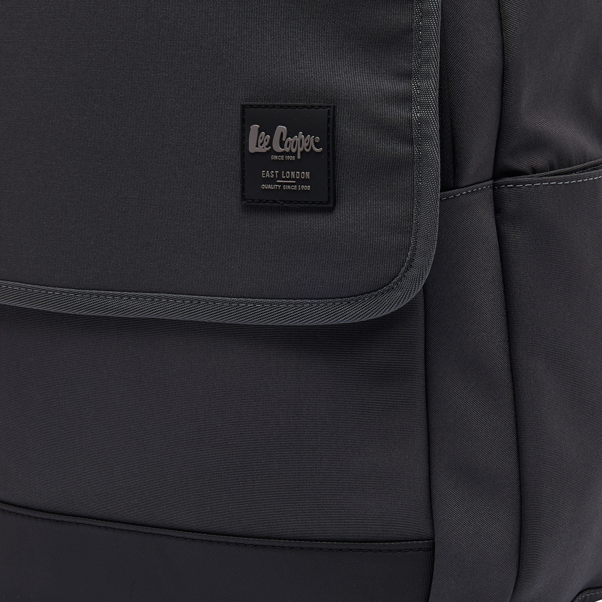 شنطة ظهر سادة مع جيب لابتوب مبطن للأطفال بعمر 13 سنة فما فوق من لي كوبر-boys-accessories-bagsandbackpacks-image-4