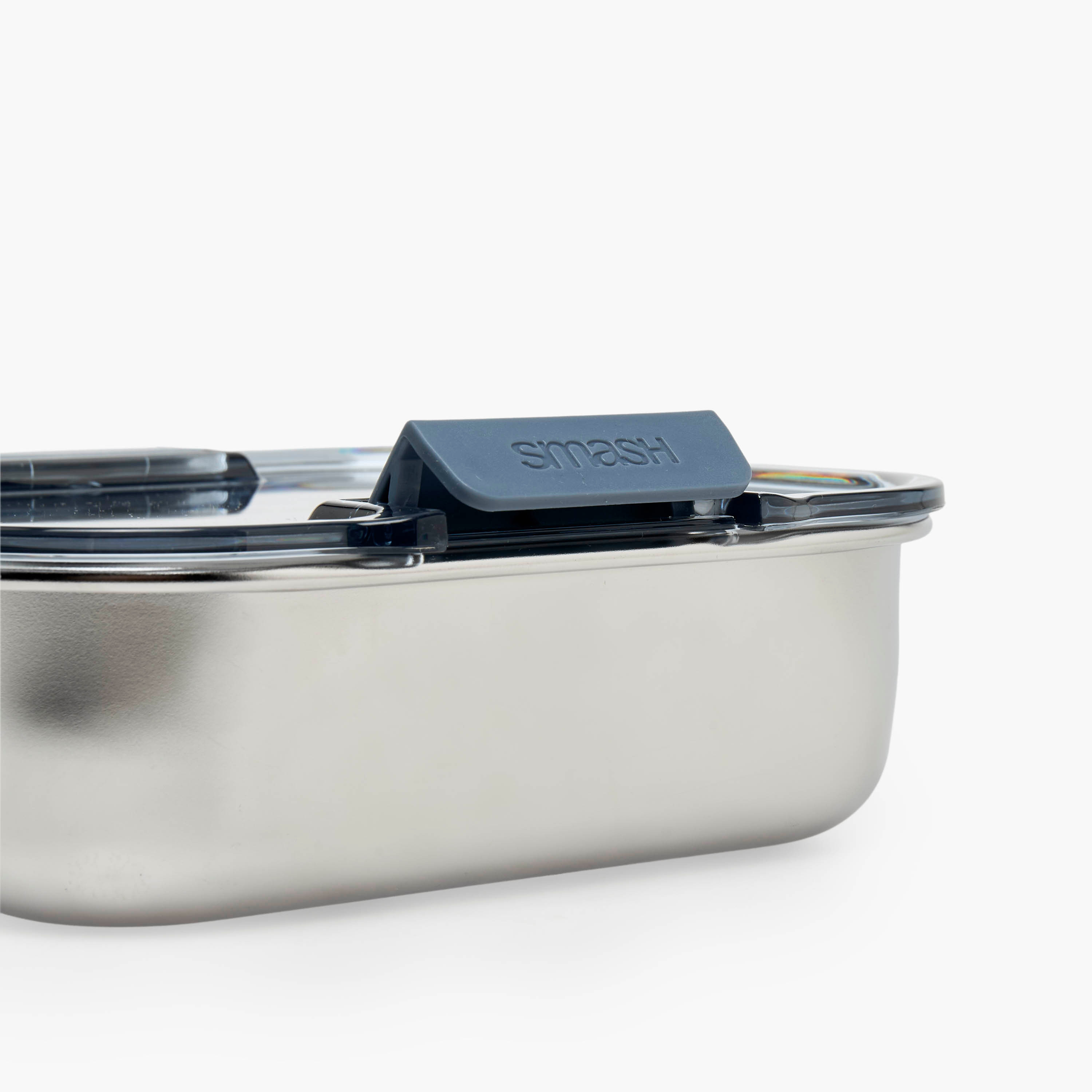 صندوق غداء سادة بغطاء بقفل إغلاق للبنات من سماش  - 600 مل-school-lunchessentials-lunchboxes-image-7