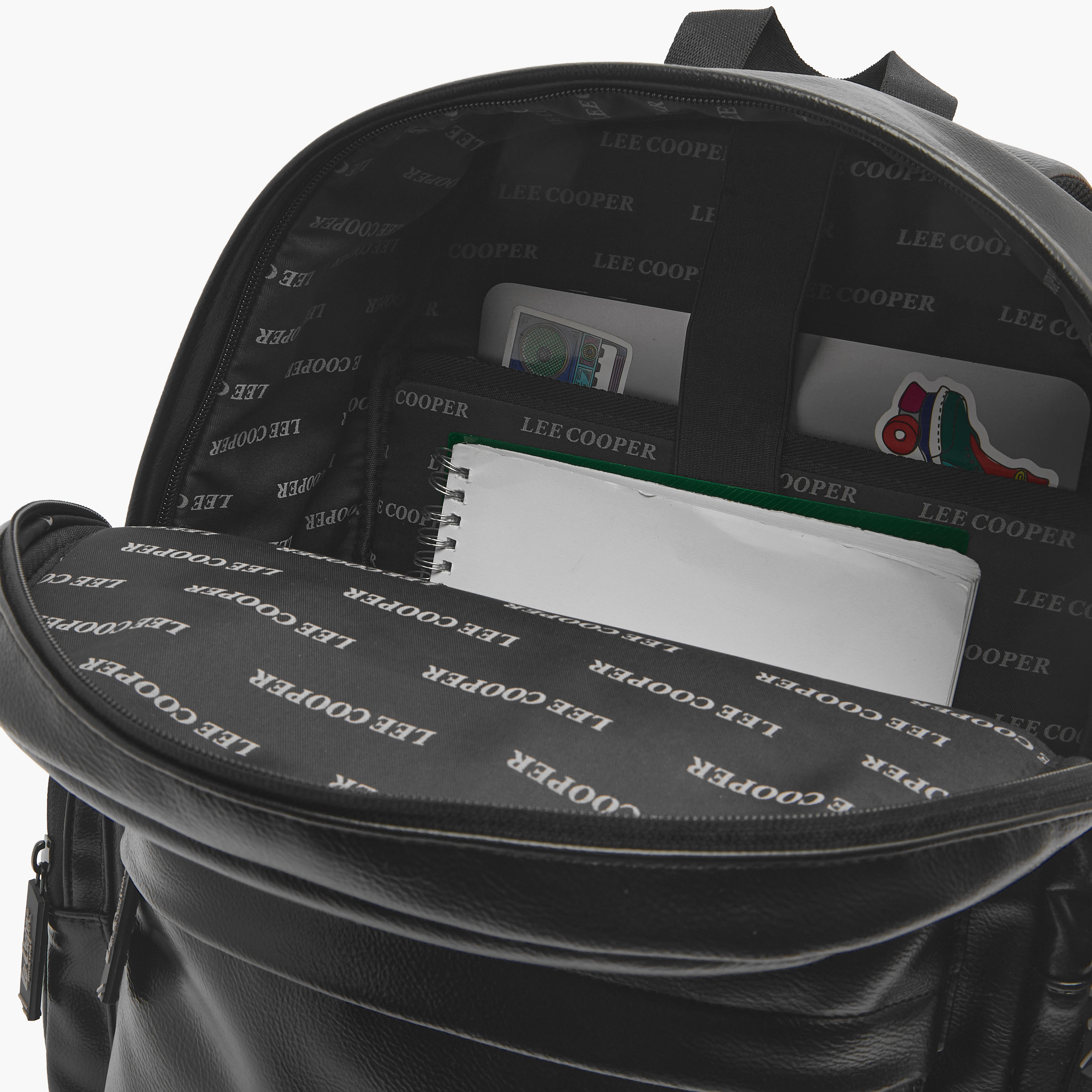شنطة ظهر للرجال بأحزمة مبطنة من لي كوبر-men-bags-image-8