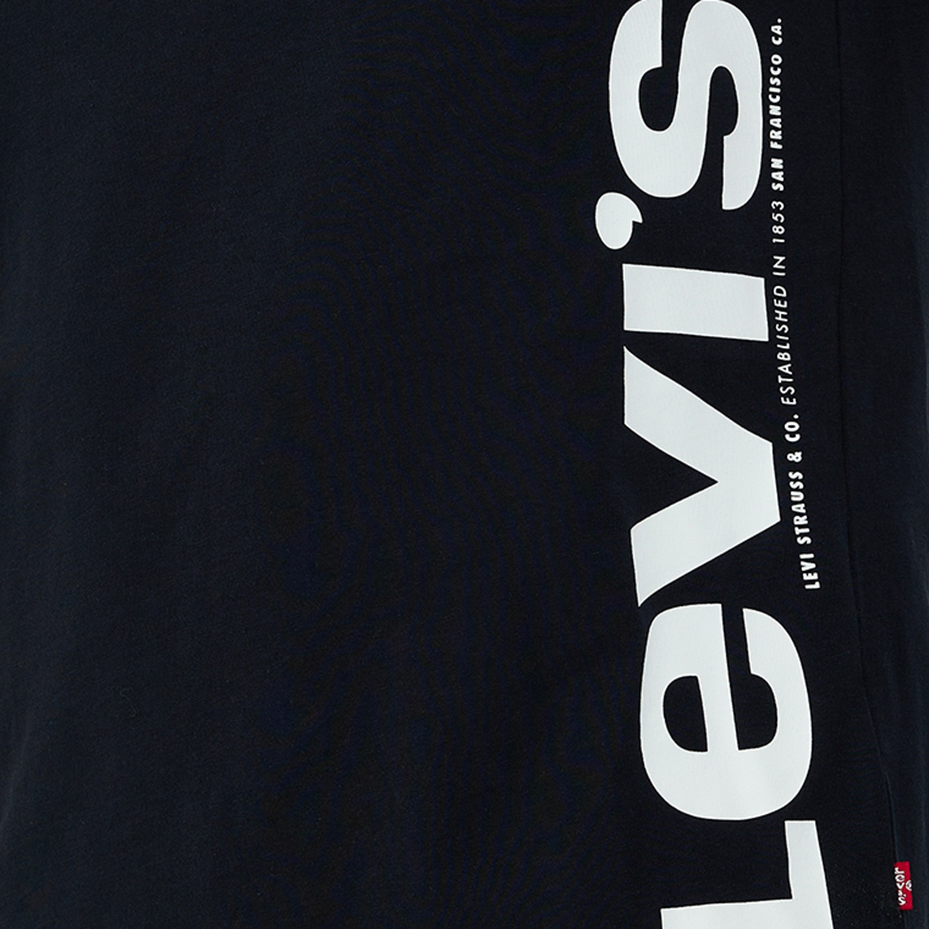 تيشيرت ليفايز بأكمام قصيرة وياقة دائرية مع مطبوع بشعار-men-clothing-tshirtsandpolos-tshirts-image-3