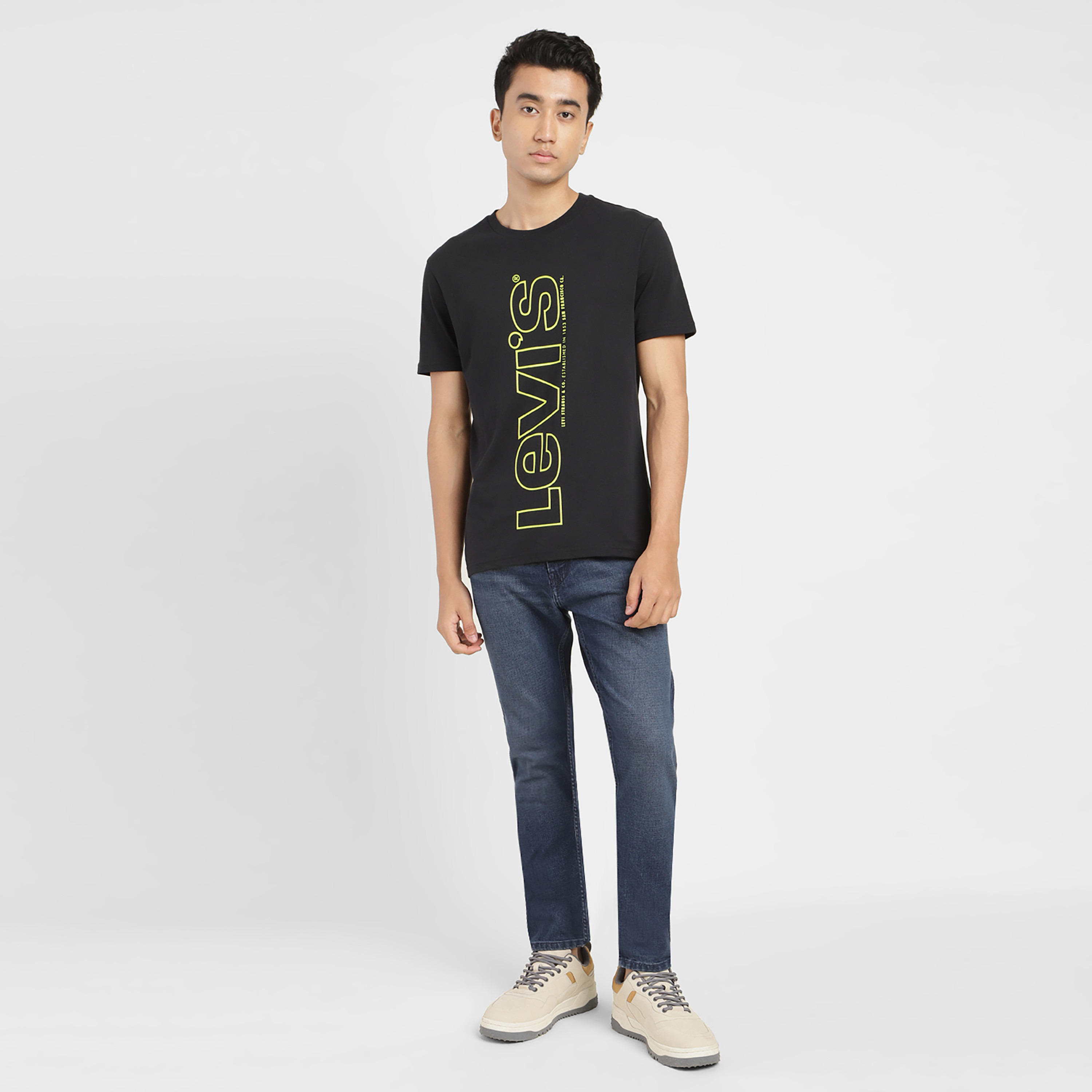 Levi's Logo Crew Neck Short Sleeves T-Shirt-men-clothing-tshirtsandpolos-tshirts-image-2