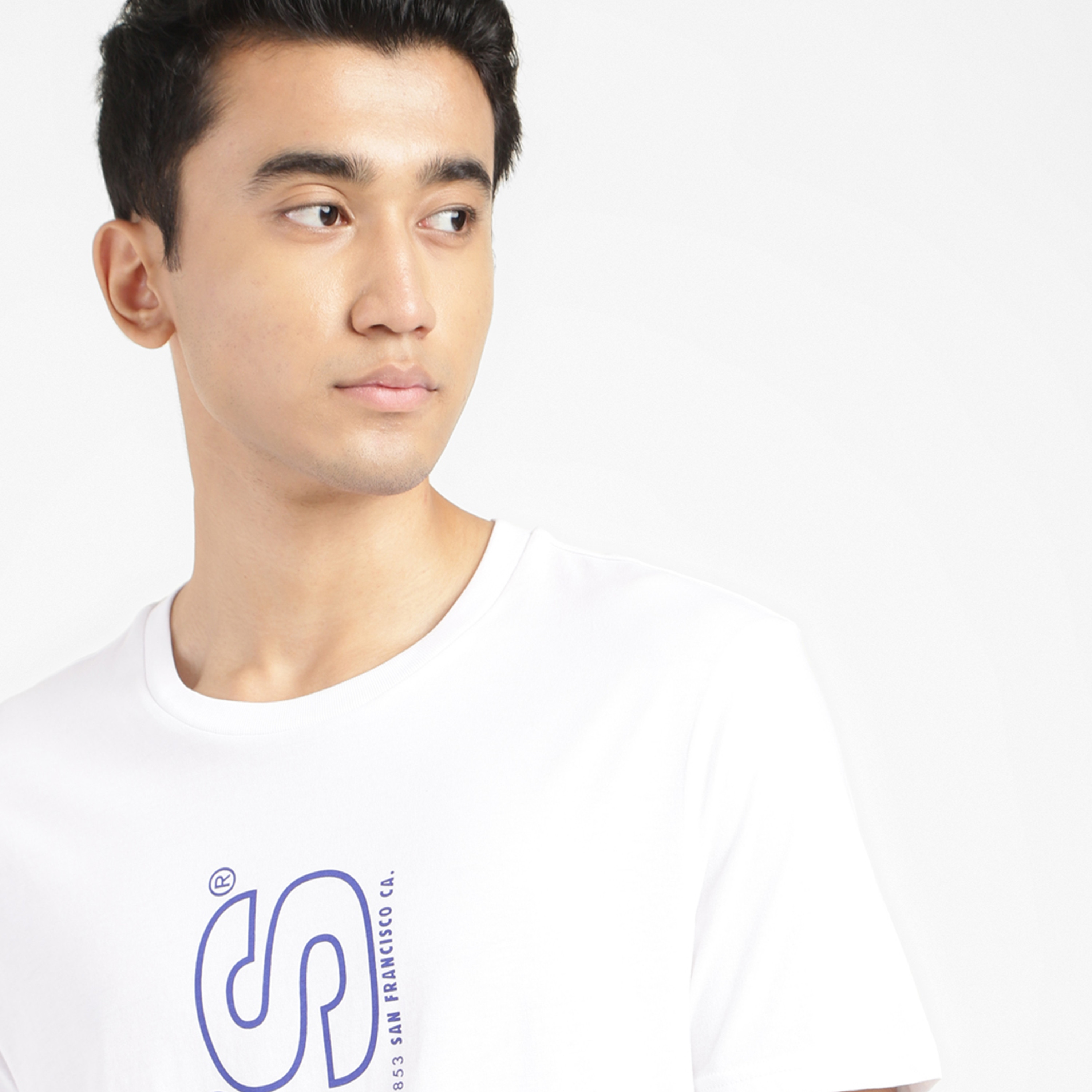 Levi's Logo Crew Neck Short Sleeves T-Shirt-men-clothing-tshirtsandpolos-tshirts-image-3
