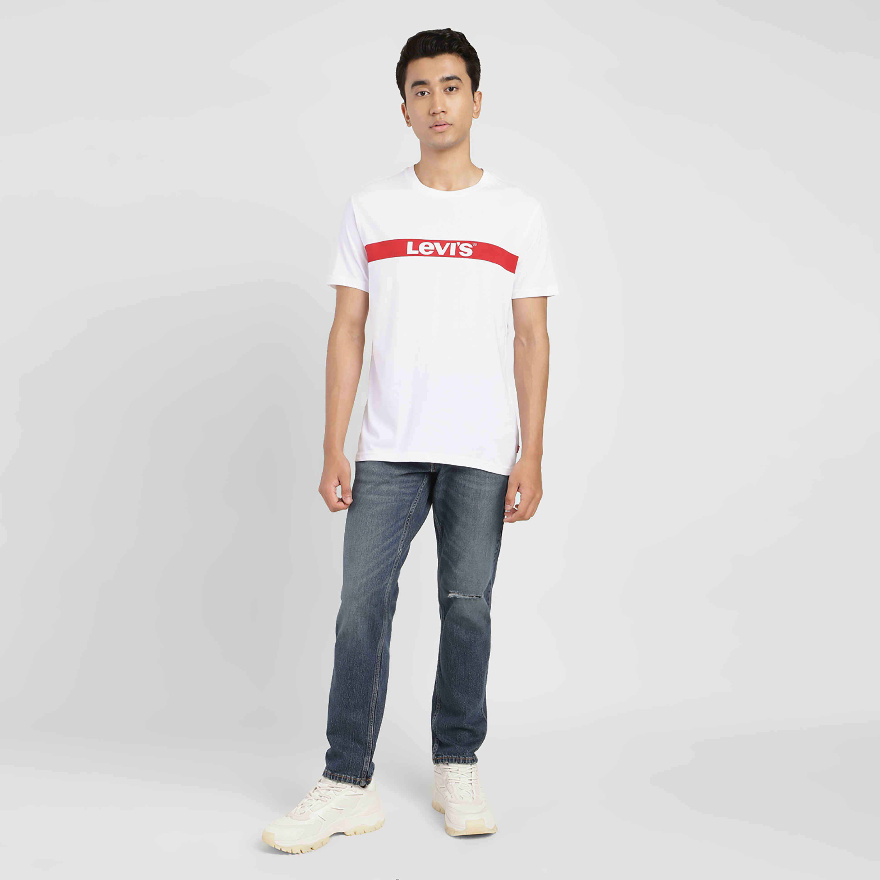 Levi's Logo Crew Neck Short Sleeves T-Shirt-men-clothing-tshirtsandpolos-tshirts-image-2