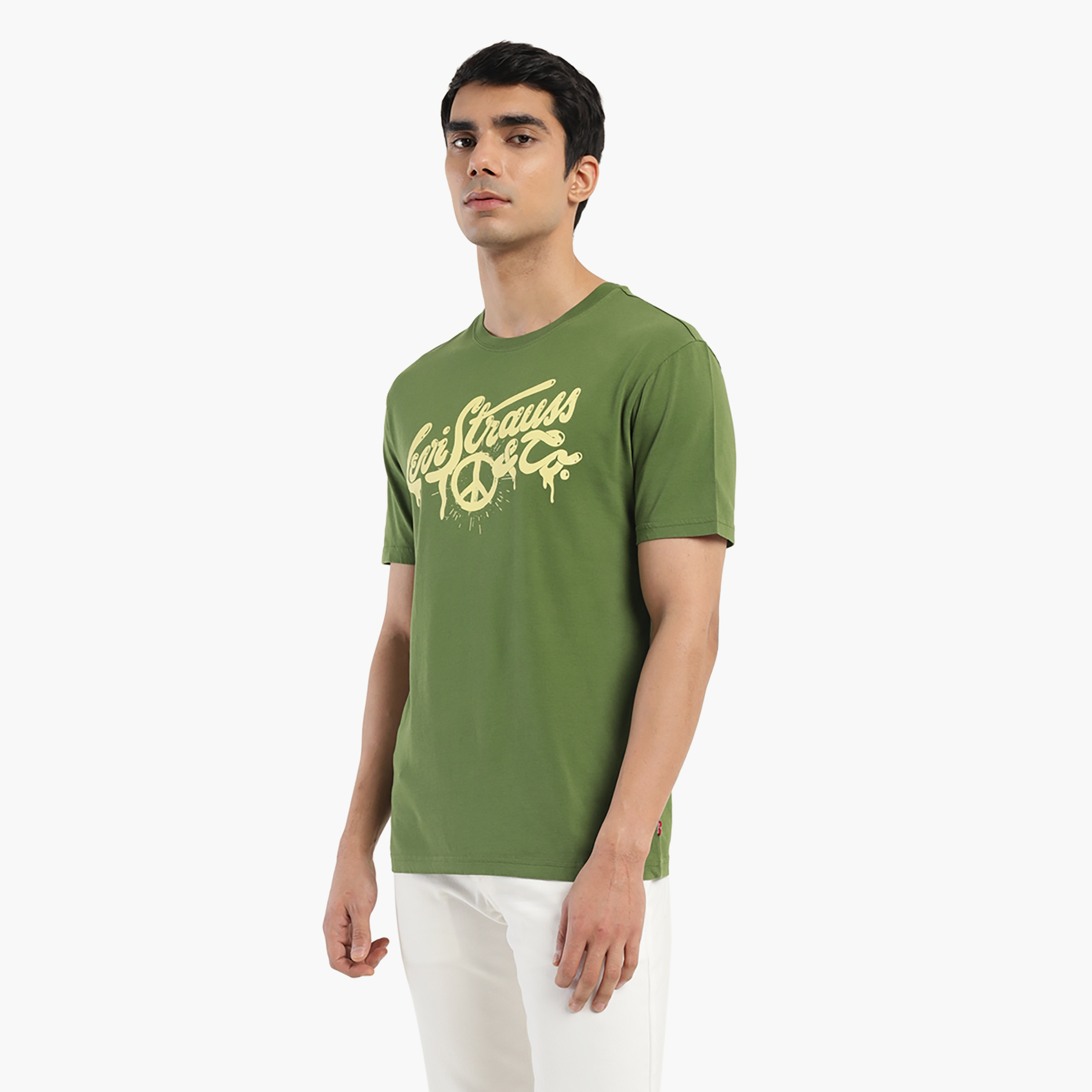 تيشيرت ليفايز بأكمام قصيرة وياقة دائرية مع مطبوع-men-clothing-tshirtsandpolos-tshirts-image-3