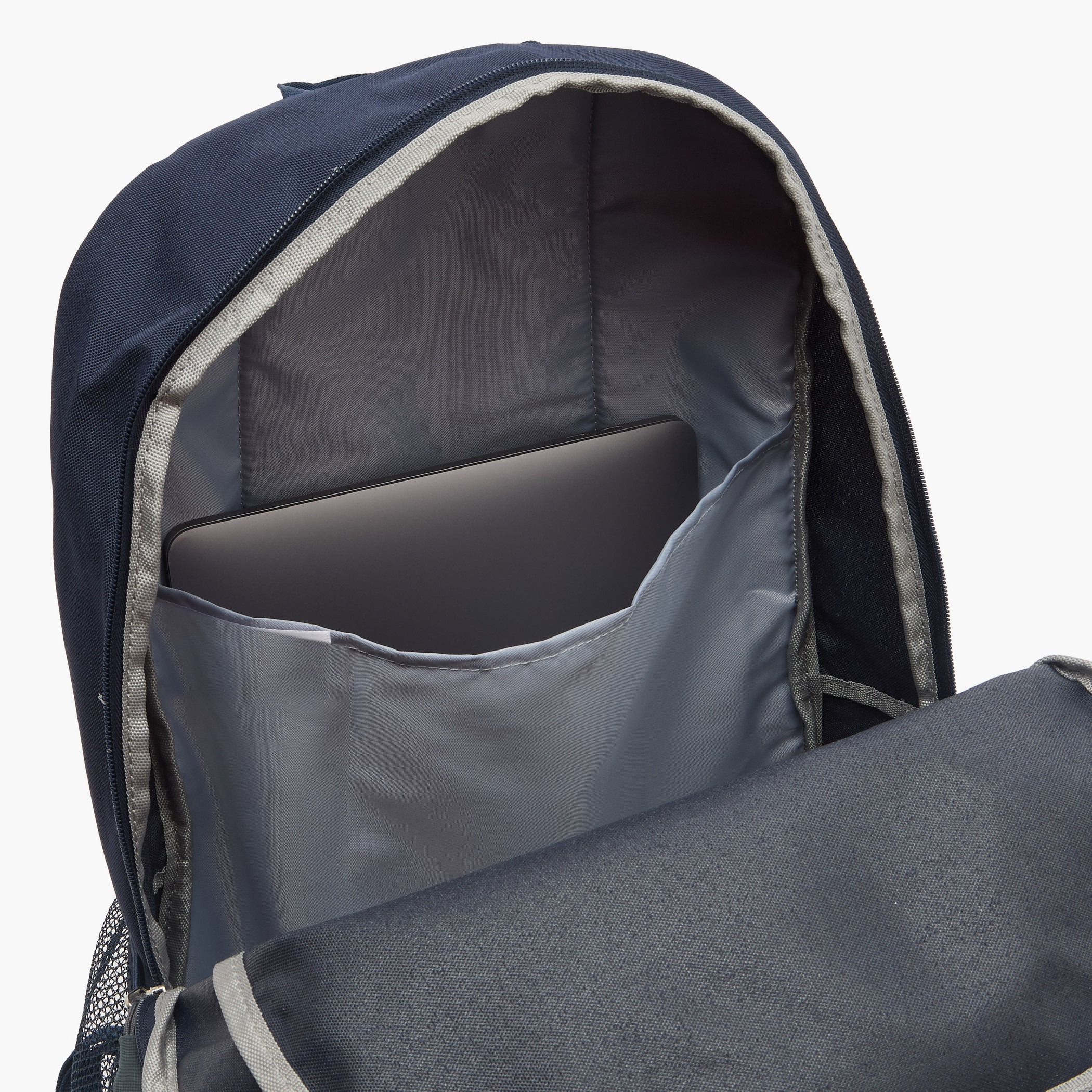 طقم شنطة ظهر مدرسية ومقلمة قطعتين سادة للأطفال بعمر 13 سنة فما فوق من داش-school-bagsandbackpacks-backpacks-image-6