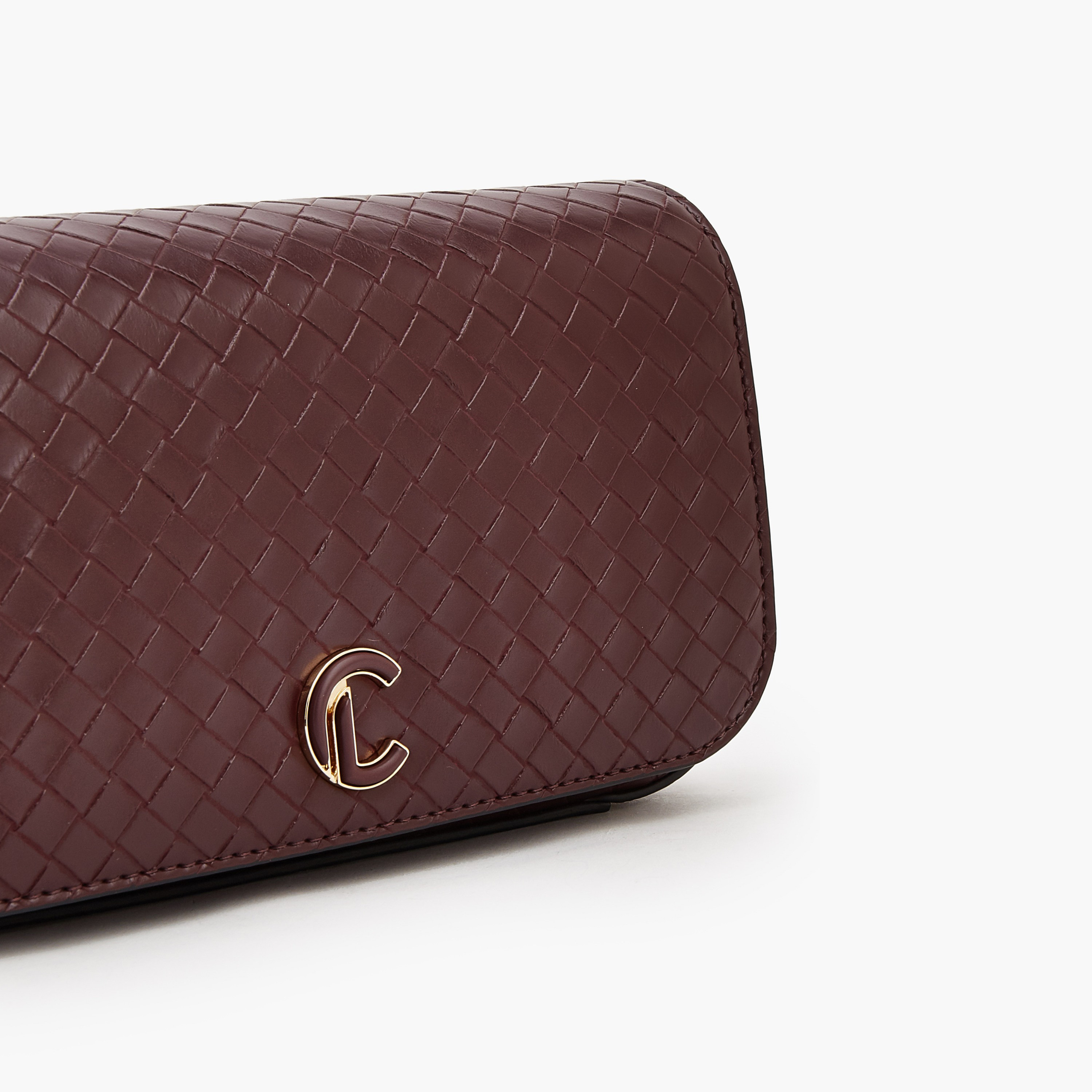 شنطة كروس بودي منسوجة بزر إغلاق من لو كونفورت-women-bagsandwallets-handbags-image-4