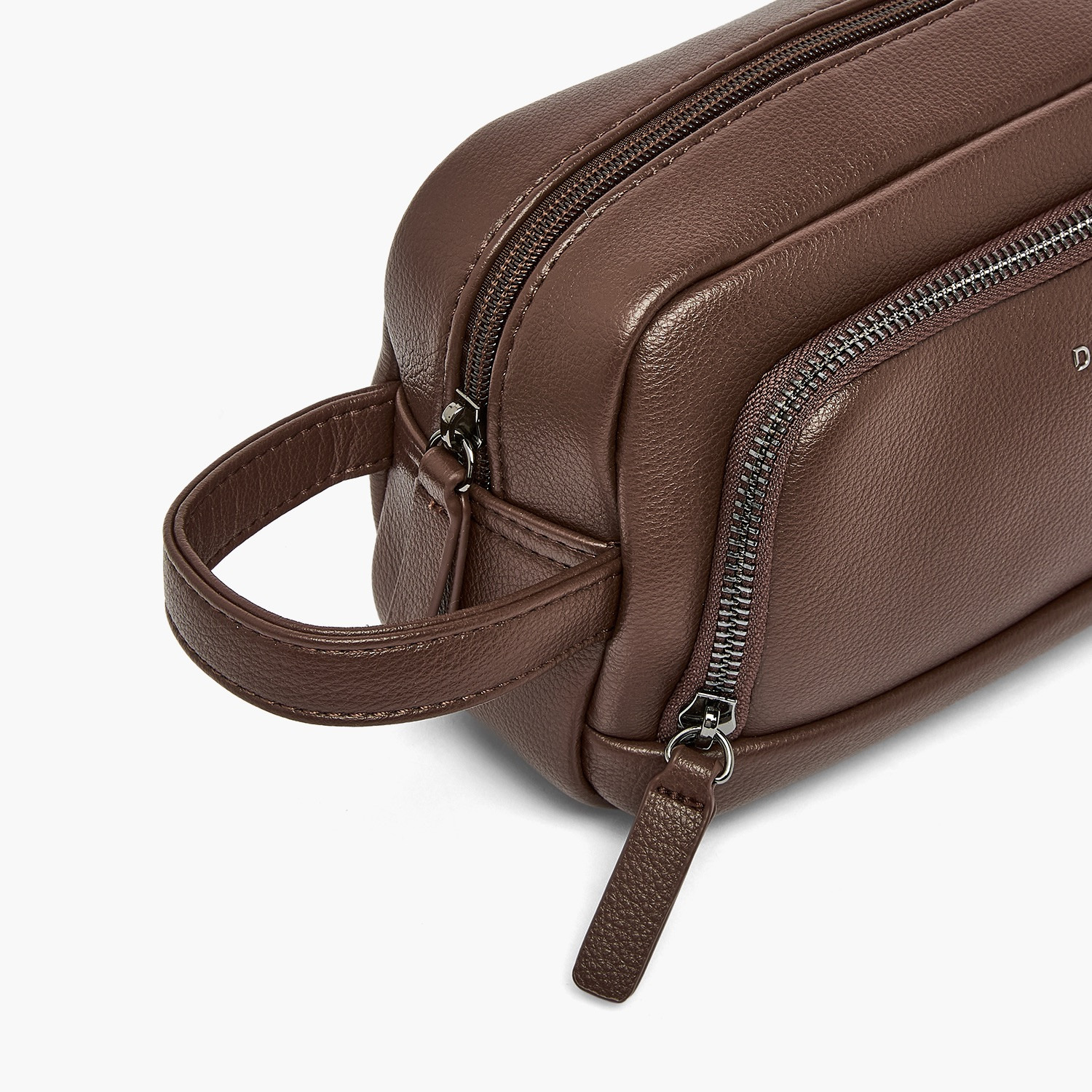 شنطة صغيرة بارزو الملمس بمقبض من دوتشيني-travel-accessories-image-3