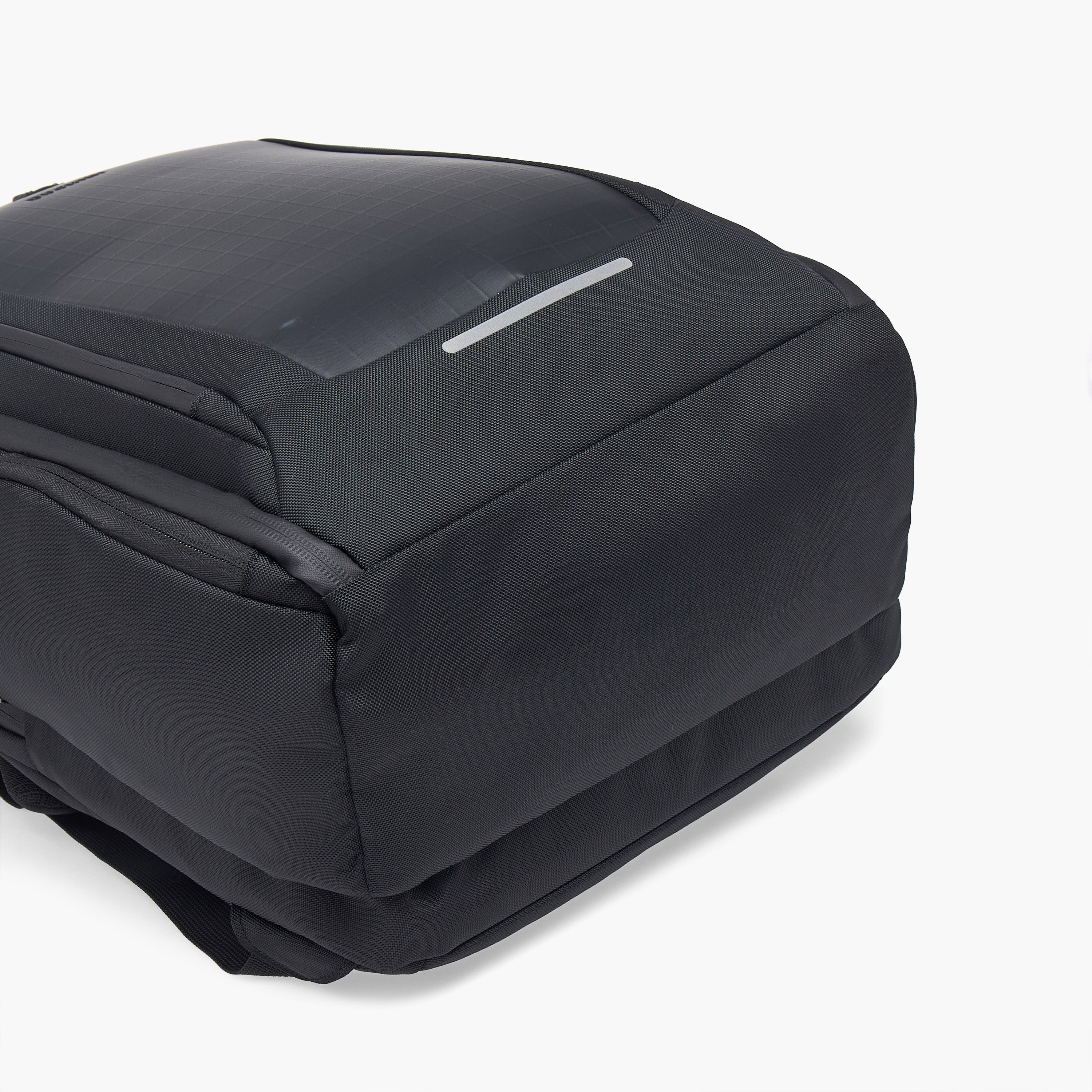 شنطة ظهر بارزة الملمس للرجال من دوتشيني-travel-accessories-image-6