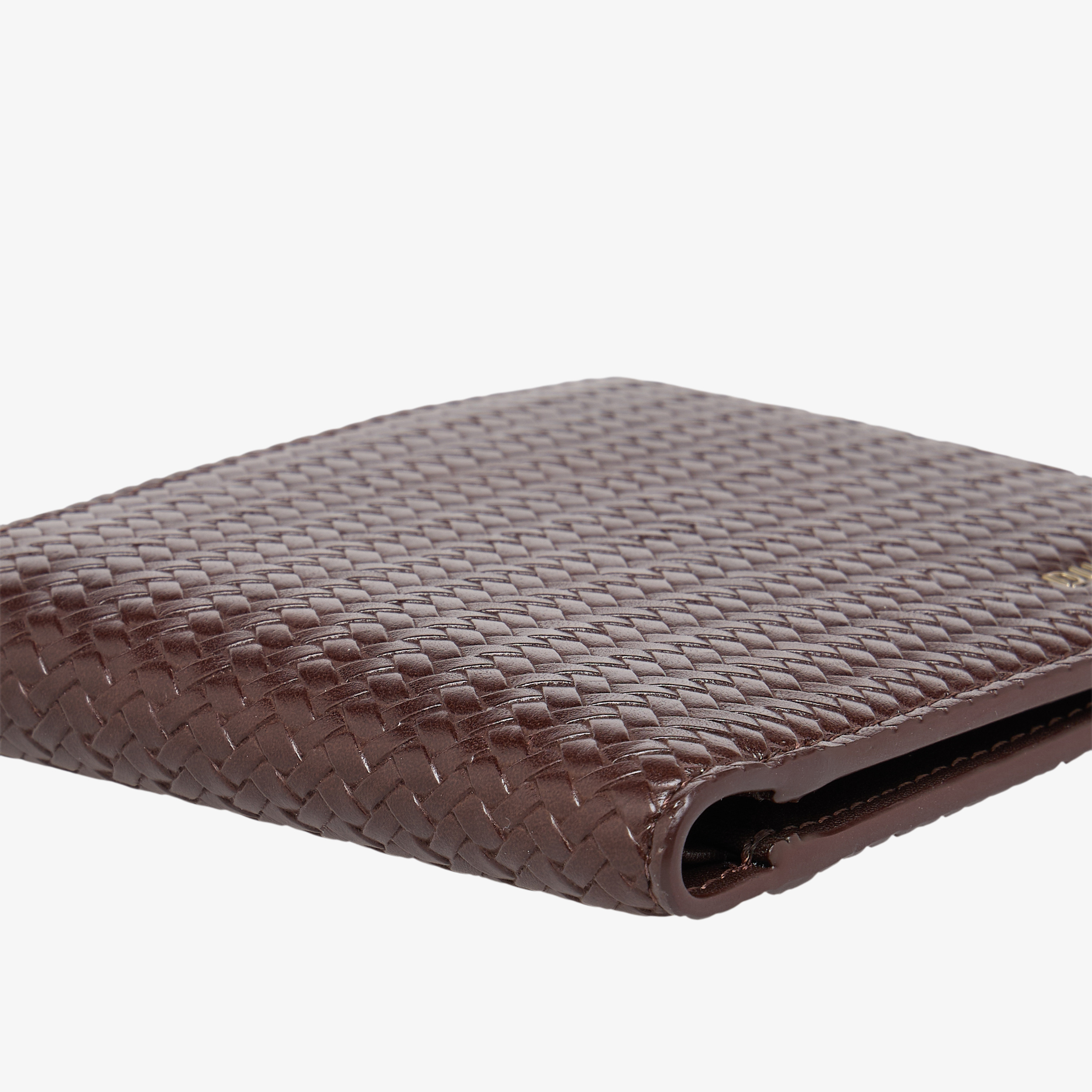 محفظة بارزة الملمس بطية ثنائية شيفرون للرجال من دوتشيني-men-beltsandwallets-wallets-image-3