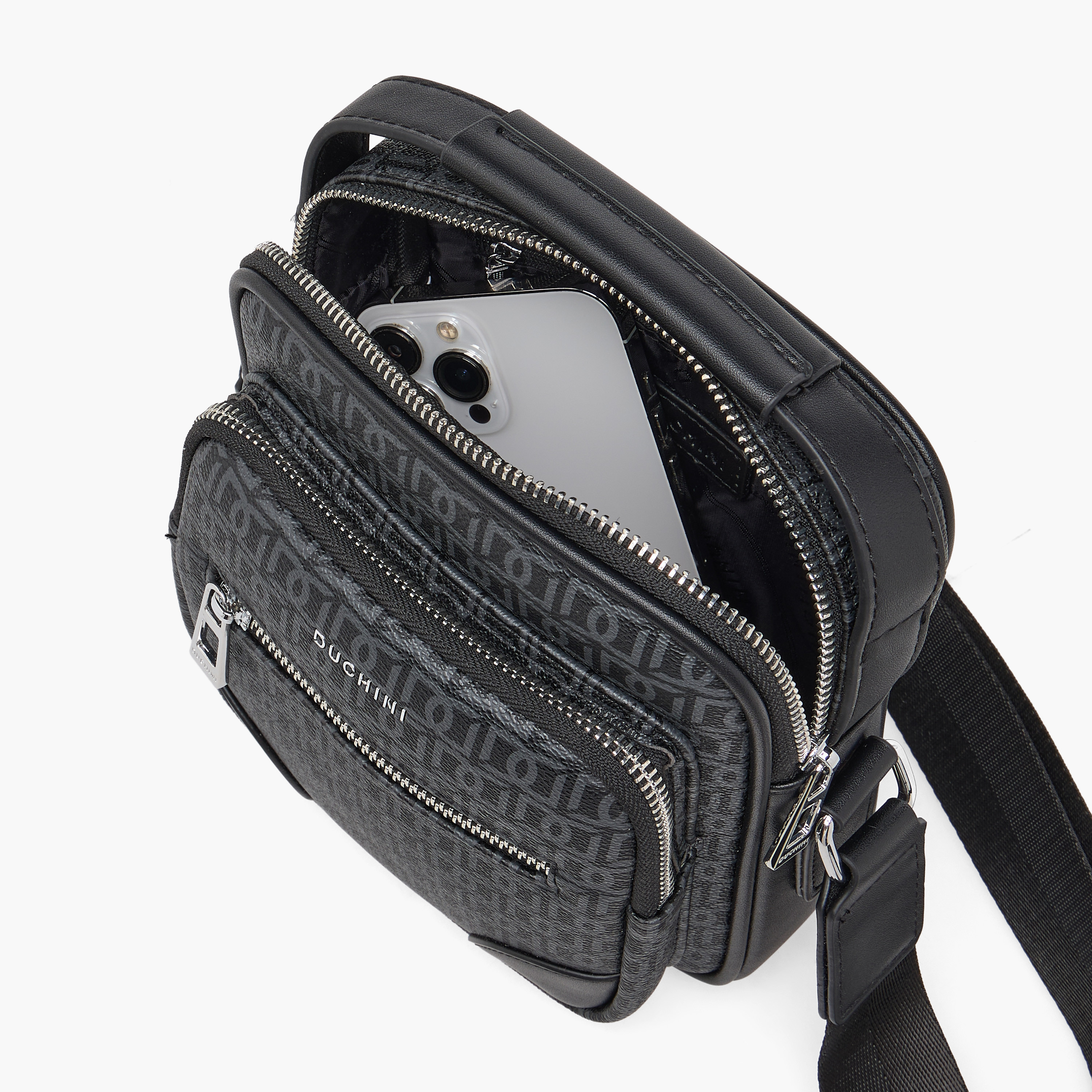 شنطة كروس بودي بطبعات مونوجرام للرجال من دوتشيني-travel-accessories-image-7