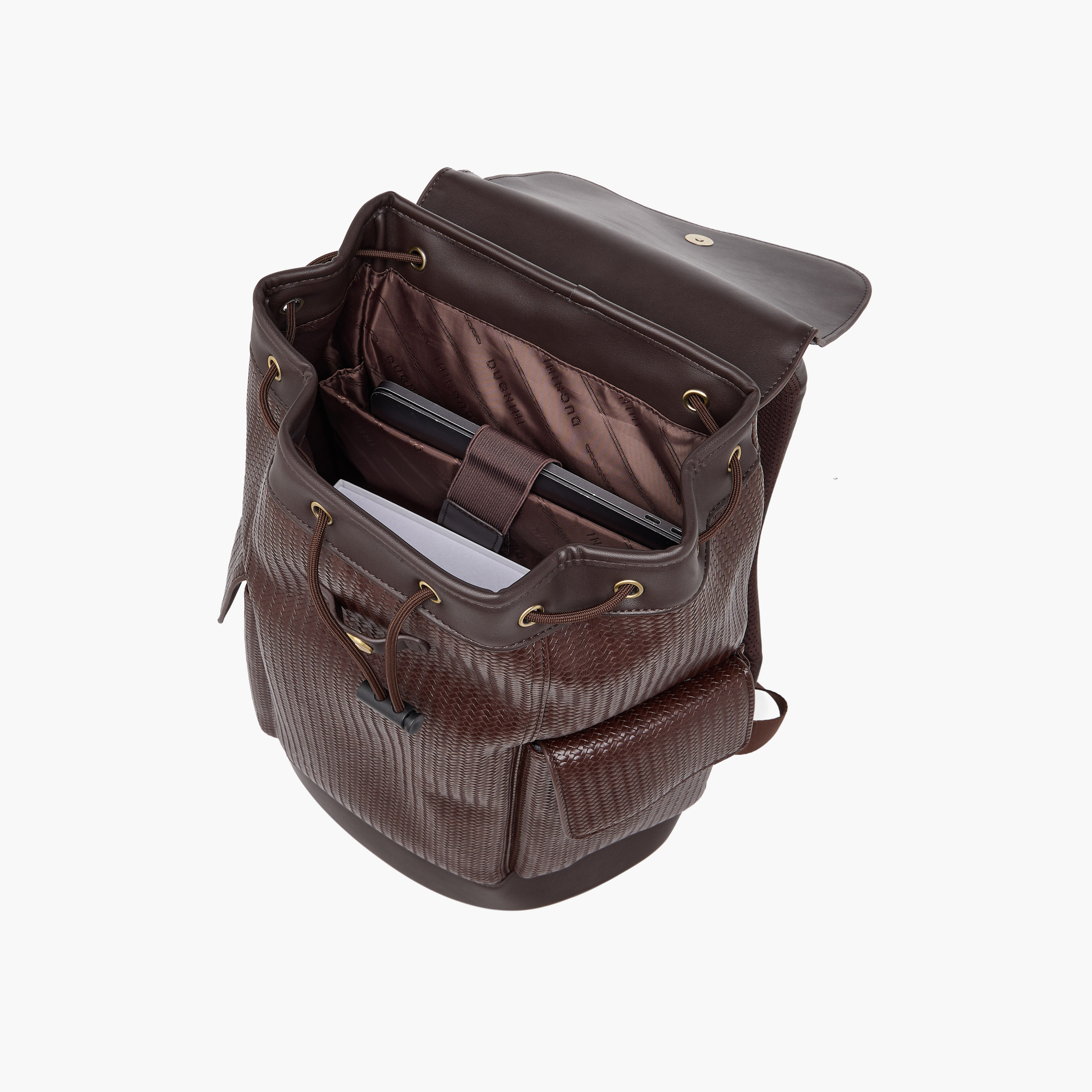 شنطة ظهر بارزة الملمس برباط إغلاق شيفرون للرجال من دوتشيني-men-bags-image-7