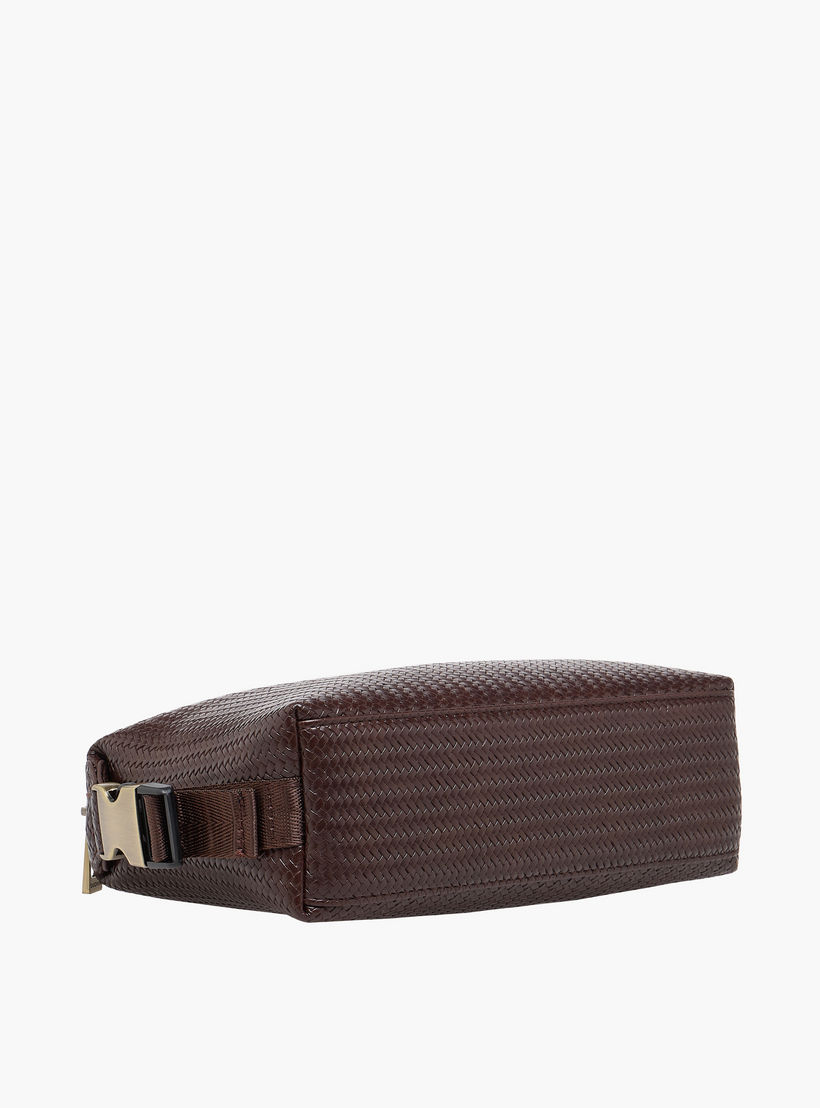شنطة صغيرة شيفرون بارزة الملمس وحزام بإبزيم للرجال من دوتشيني-travel-accessories-image-5