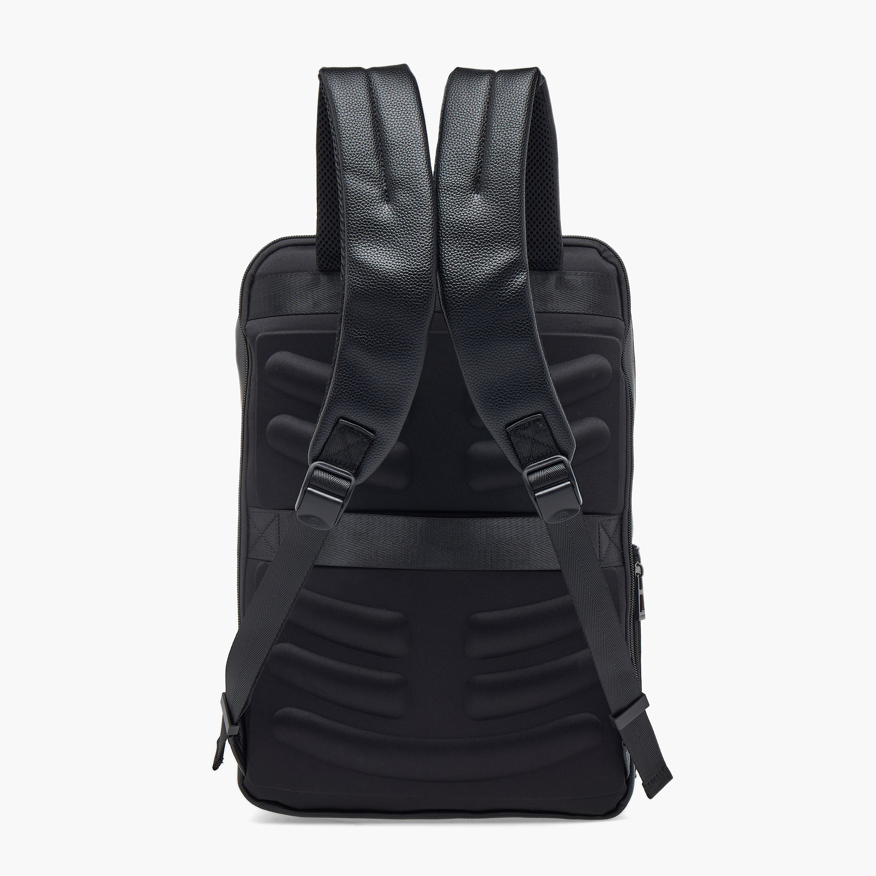 شنطة ظهر بارزة الملمس للرجال من دوتشيني-men-bags-image-3