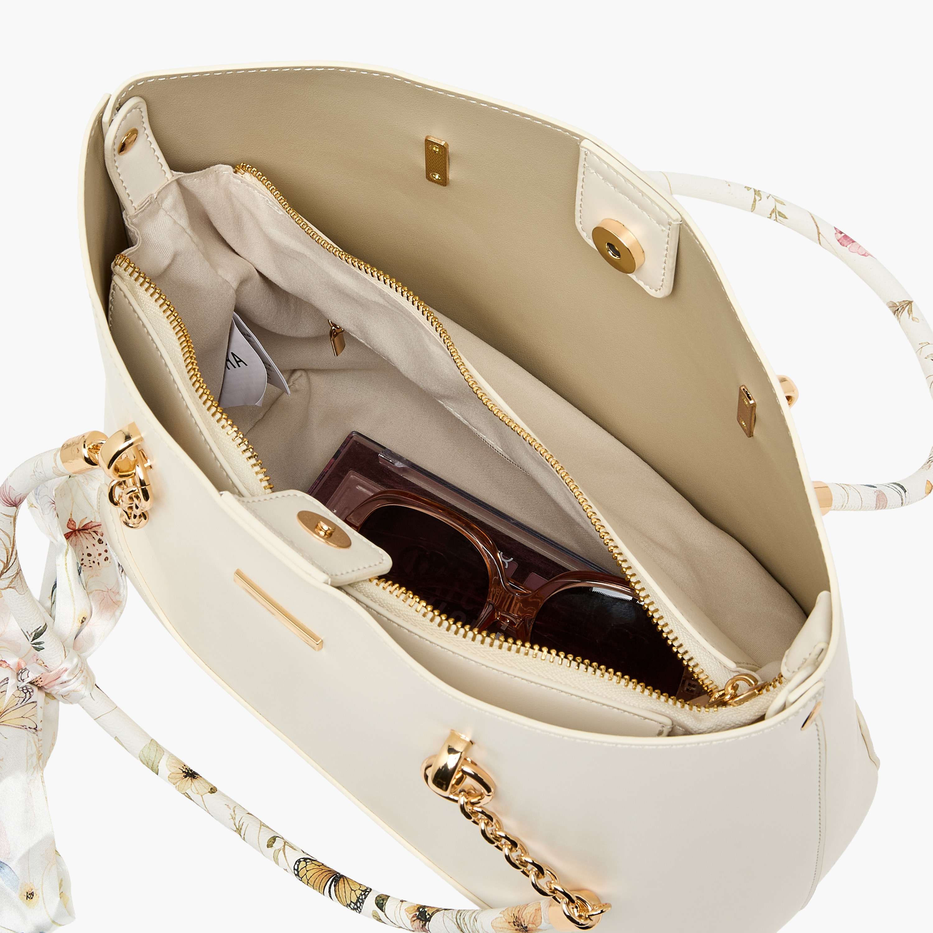 شنطة توتي بوشاح زهري وزر إغلاق من ساشا-women-bagsandwallets-handbags-image-8