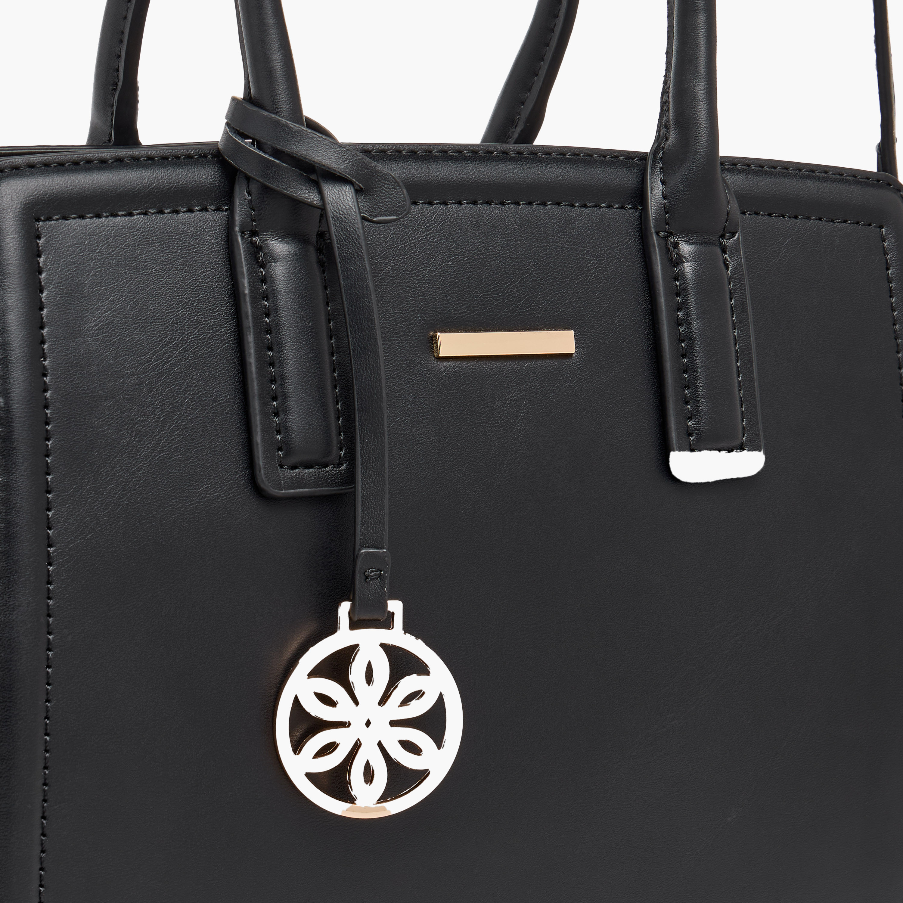 شنطة توت بحزام قابل للفصل وطبعات مونوجرام من ساشا-women-bagsandwallets-handbags-image-5