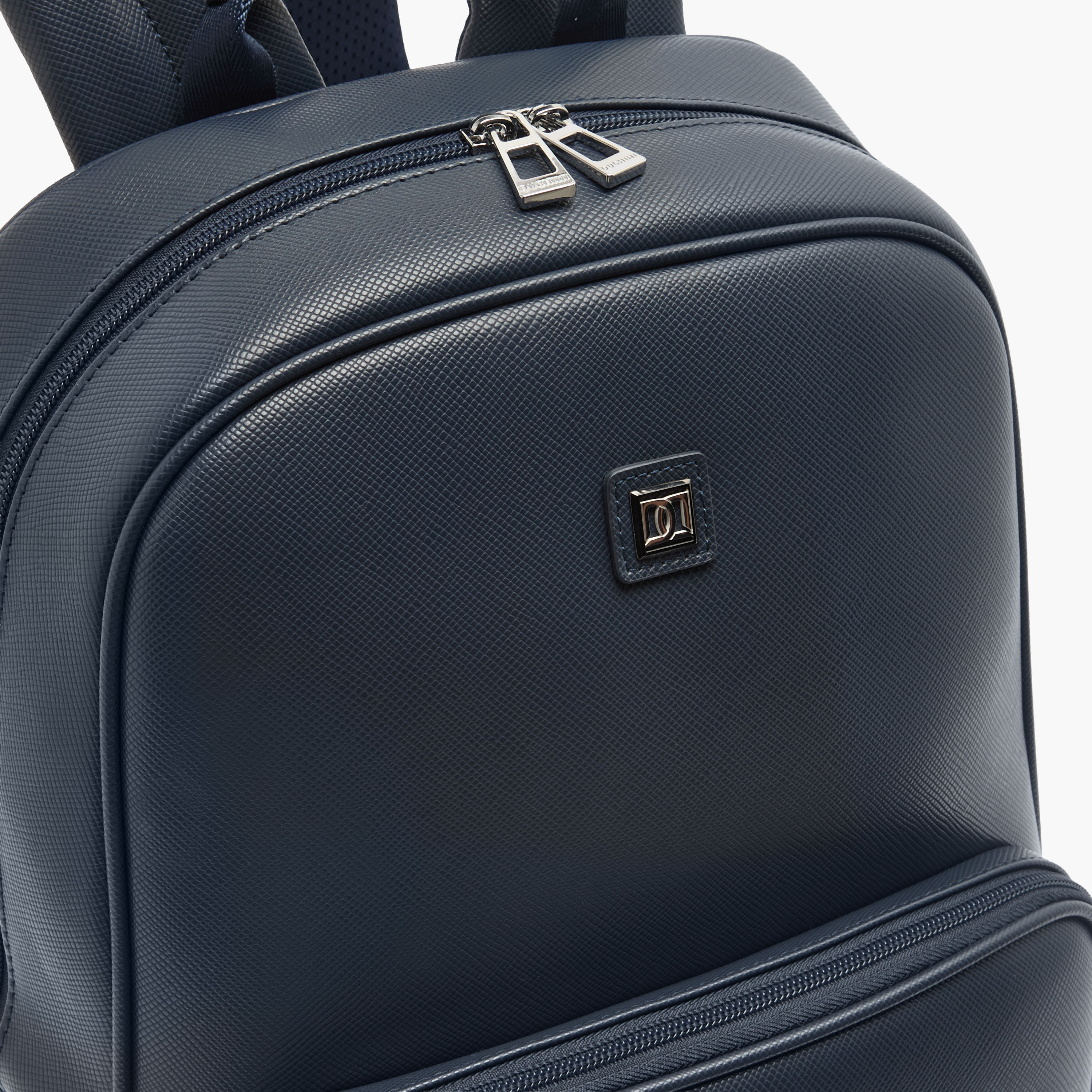 شنطة ظهر للرجال بحزام كتف مبطن من دوتشيني-men-bags-image-4