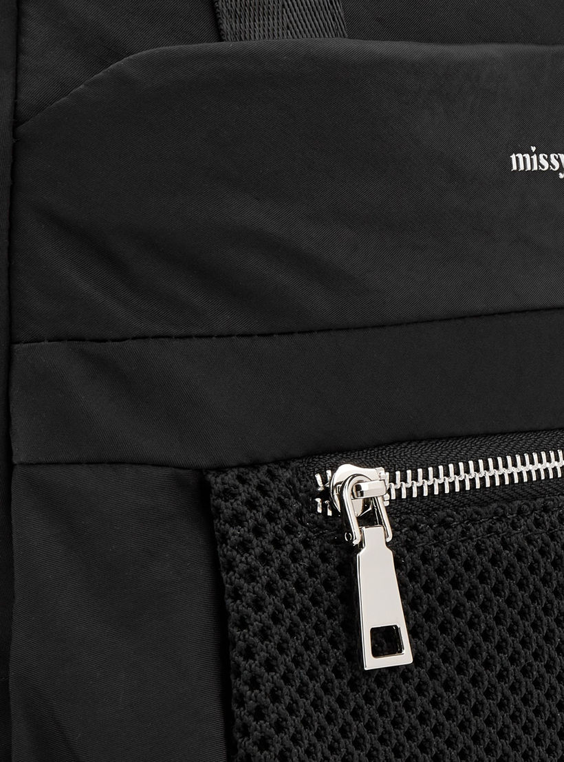 شنطة ظهر بارزة الملمس بحمالات كتف قابلة للتعديل من ميسي-women-bagsandwallets-backpacks-image-3
