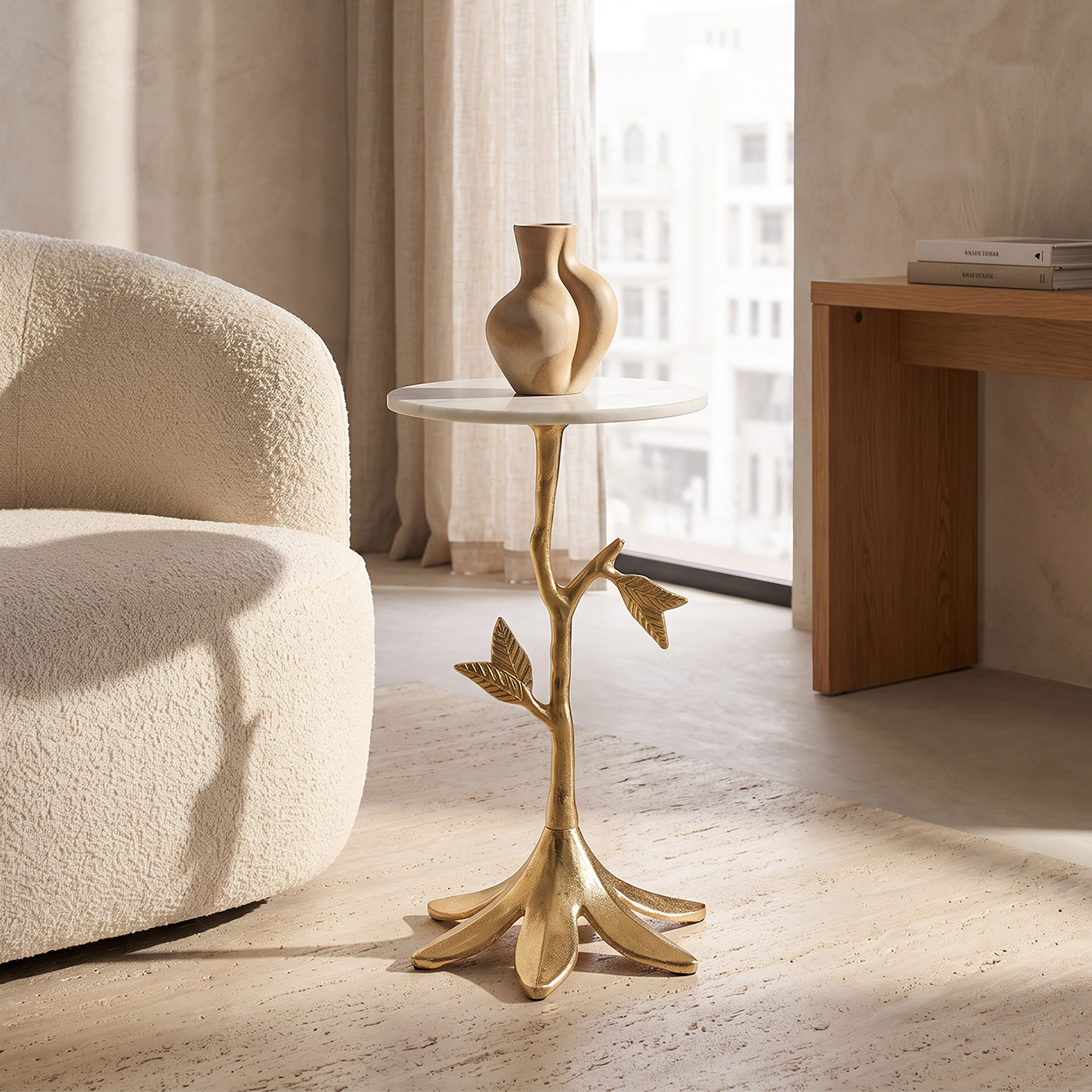 طاولة زينة بسطح رخامي وزخارف أوراق شجر-furniture-livingroom-sideandendtables-image-4