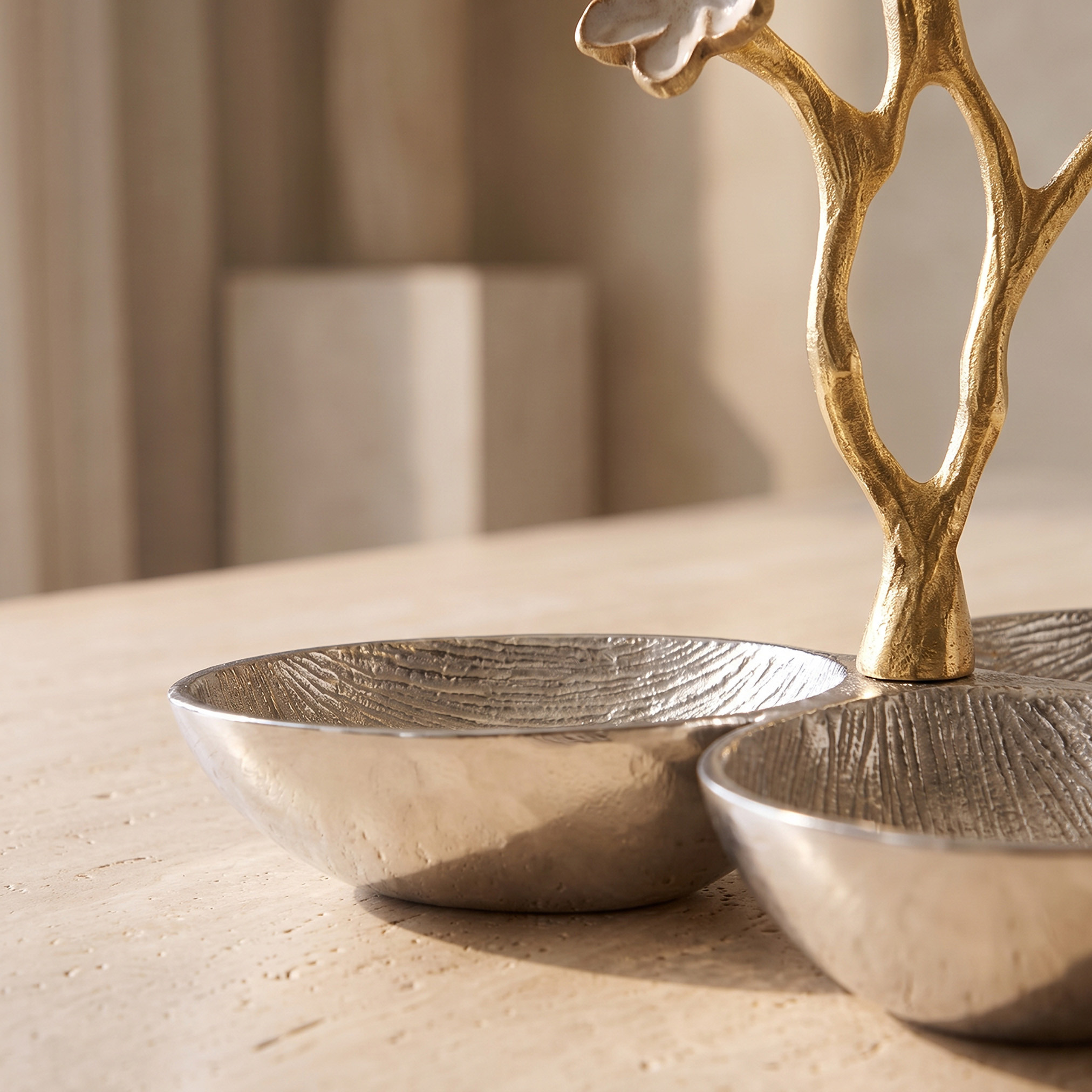 Textured Leaf Nut Bowl - 23 cm-household-dining-serveware-servingtrays-image-3