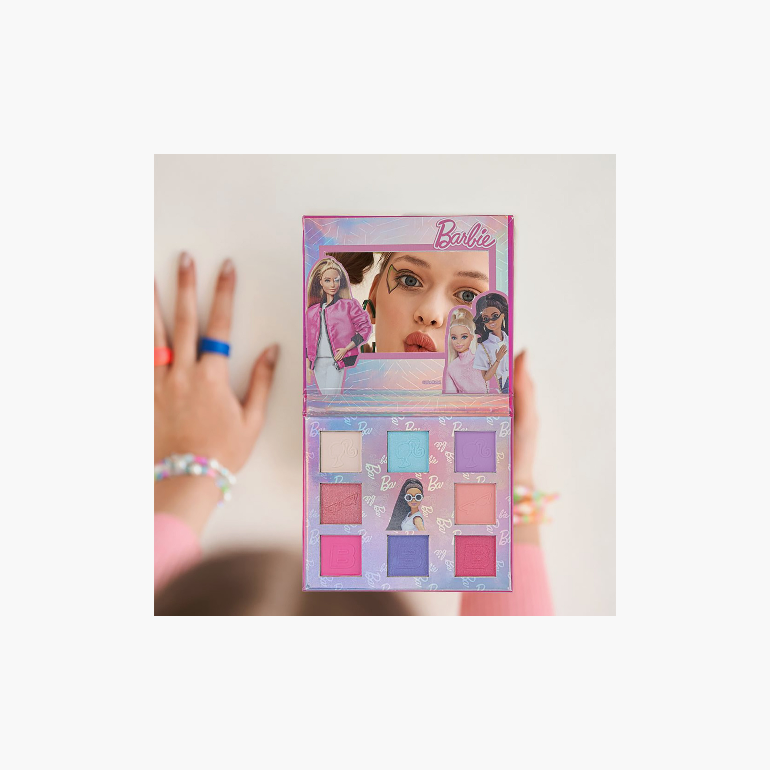 Townley Barbie Eyeshadow Palette Cosmetic Set-toys-roleplay-makeupandcosmeticsets-image-2