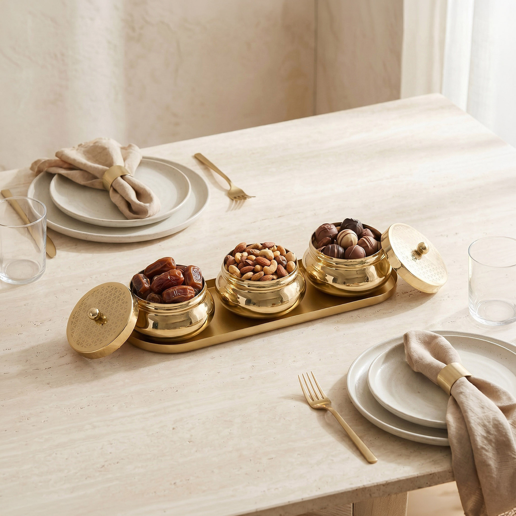 طقم صحون بنقوش هندسية من 3 قطع مع صينية-household-dining-serveware-servingtrays-image-4