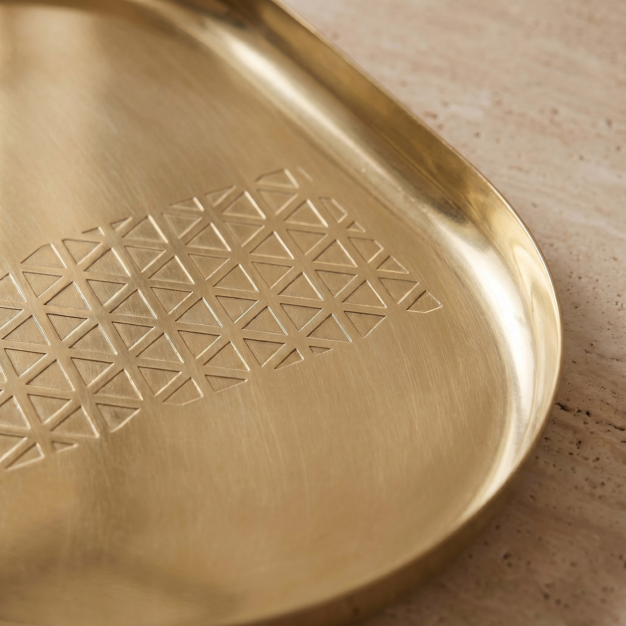 Geo Embellished Serving Tray-household-dining-serveware-servingtrays-image-3