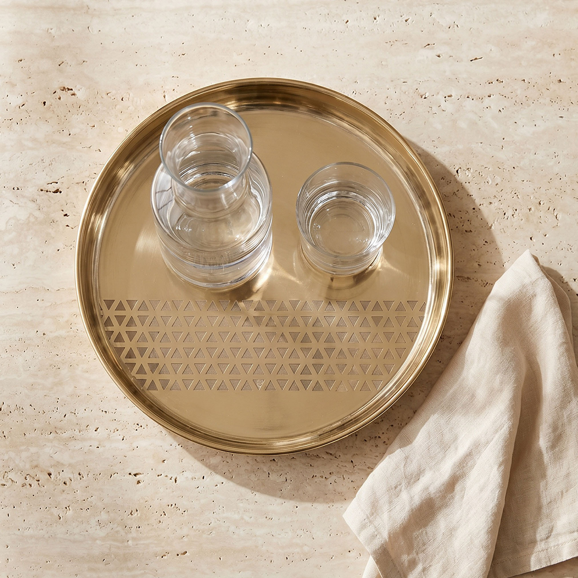Geo Round Plate - 30 cm-household-decor-boxesandtrays-image-1