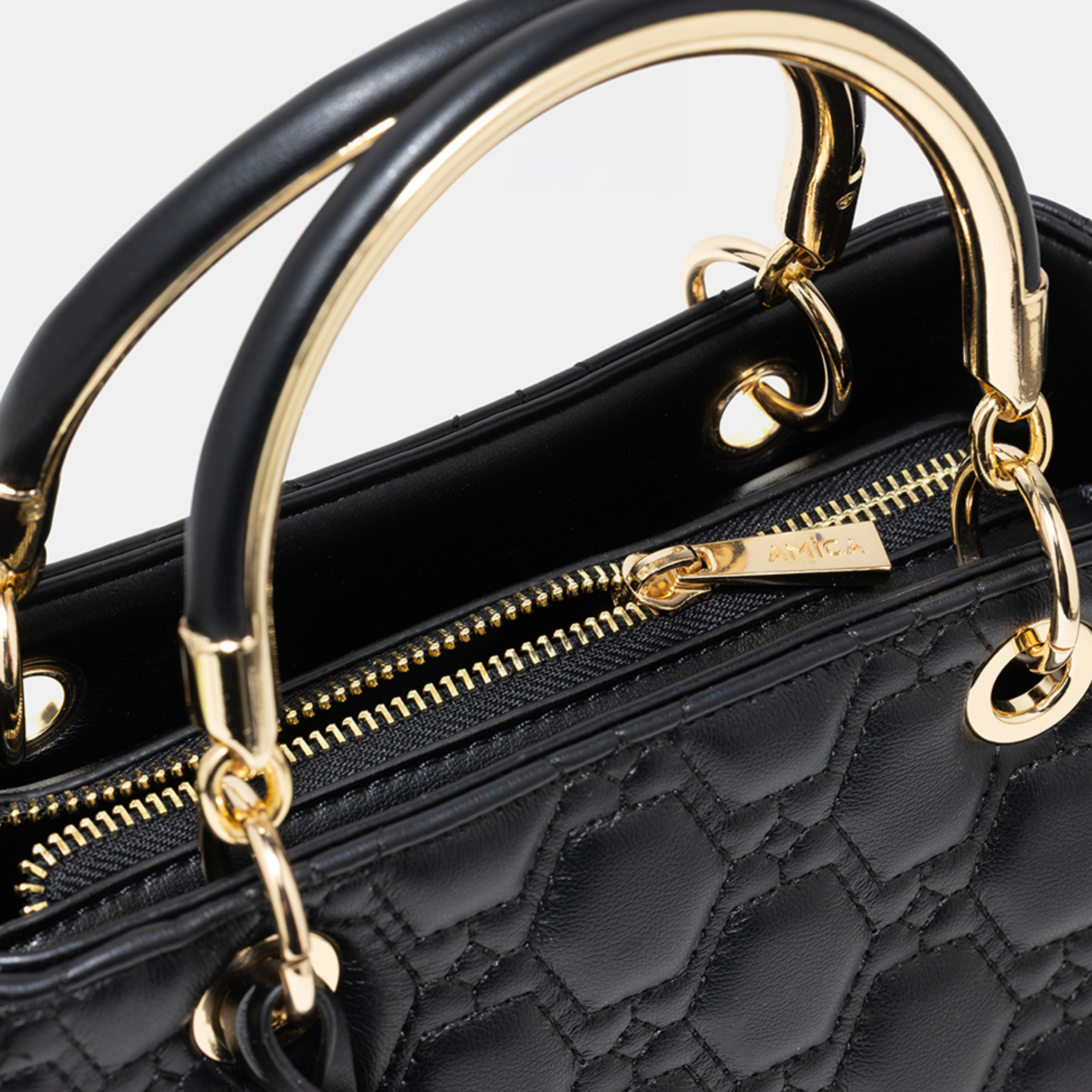 حقيبة كروس مبطنة بمقبض معدني-women-bagsandwallets-handbags-image-15