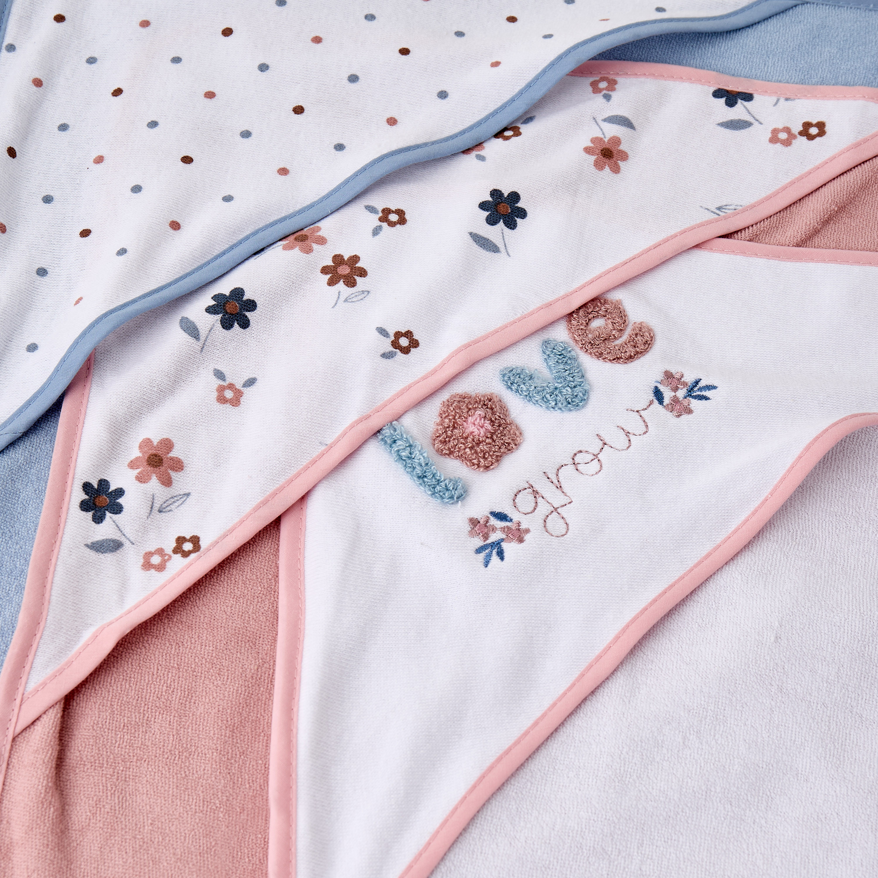 طقم مناشف أطفال بطبعات من جونيورز - 6 قطع-baby-bathandcare-towels-image-4