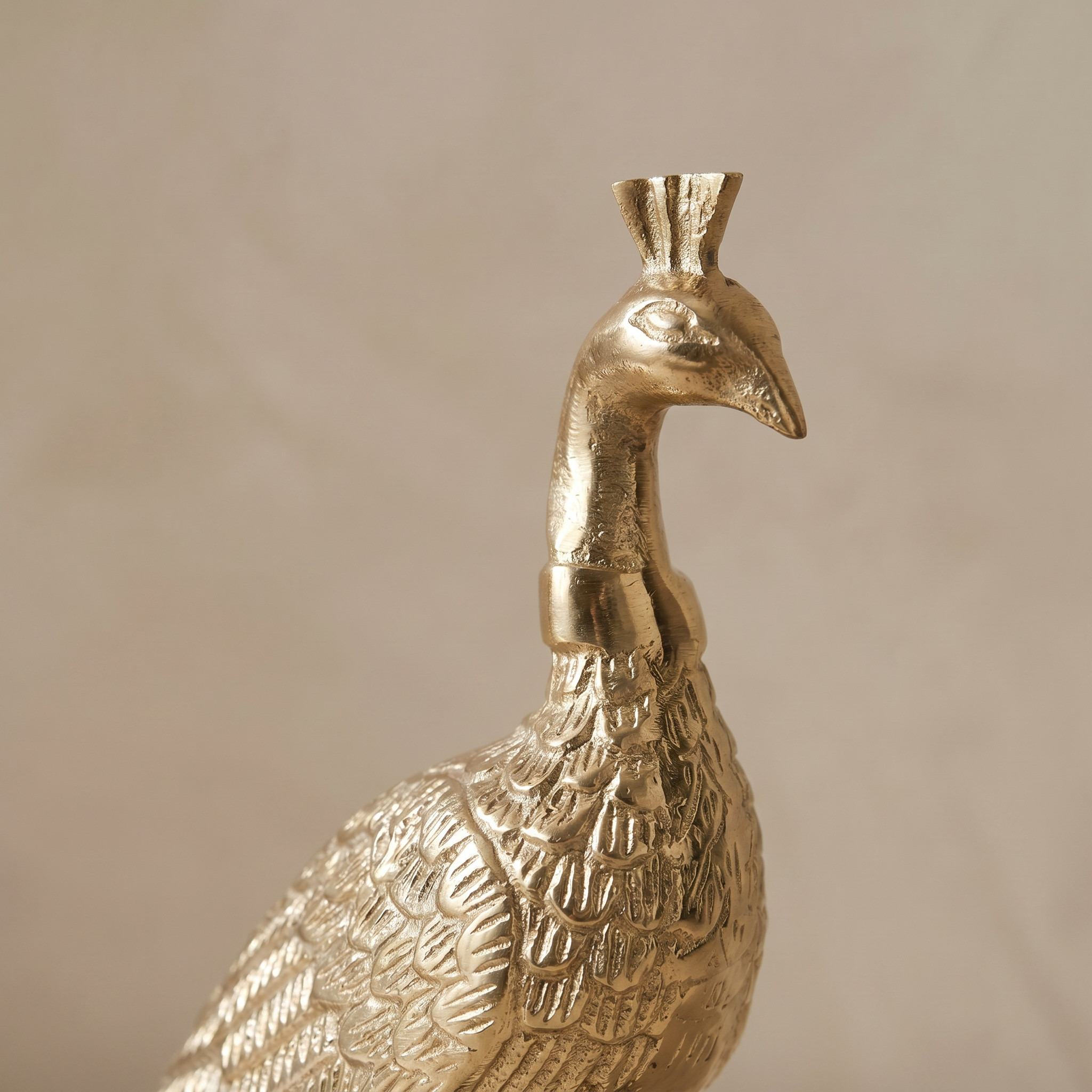 Decorative Peacock Figurine - 25x22 cm-household-decor-decorativeobjectsandsculptures-image-2