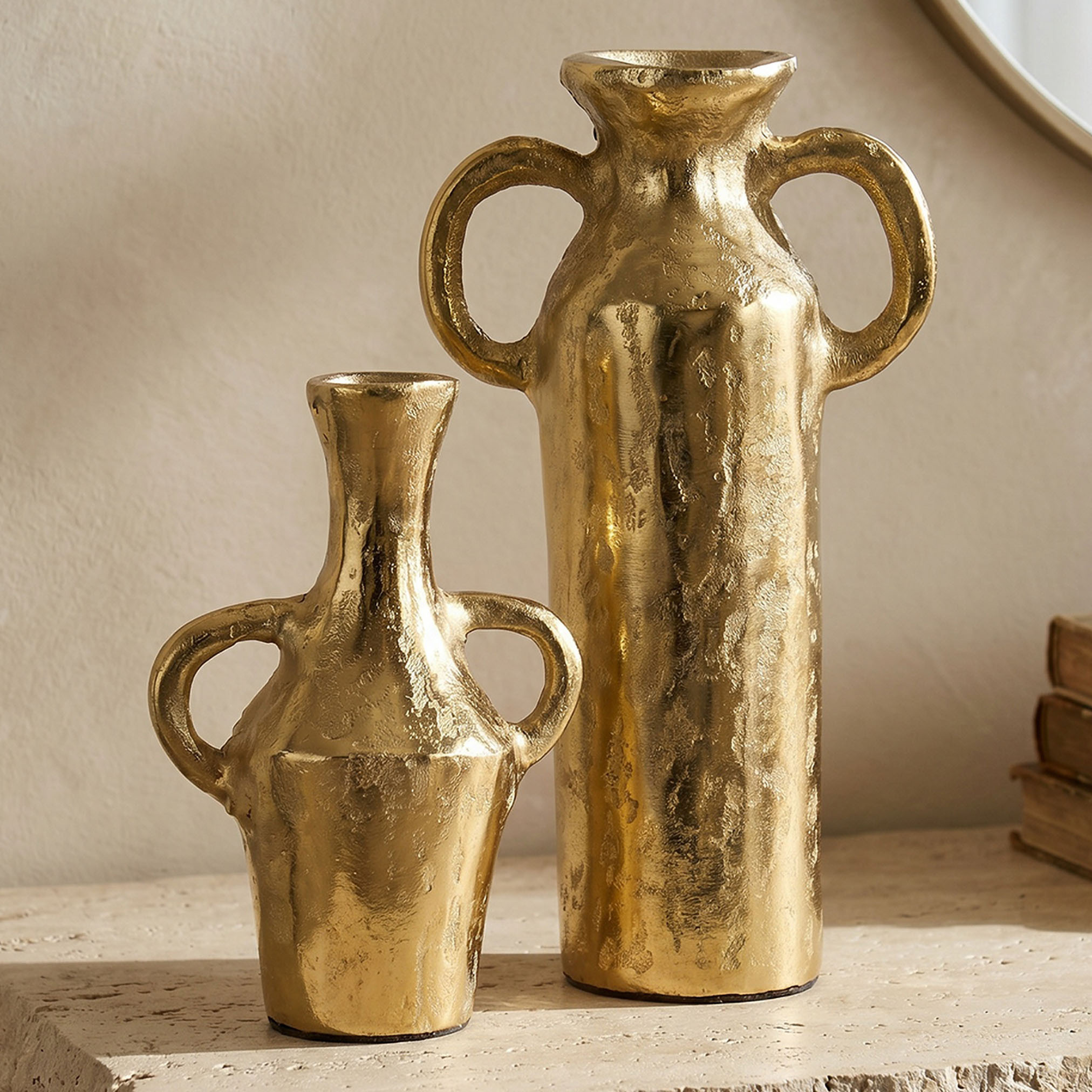طقم مزهريتين معدنيتين للزينة - قطعتين-household-decor-vasesandbowls-image-1