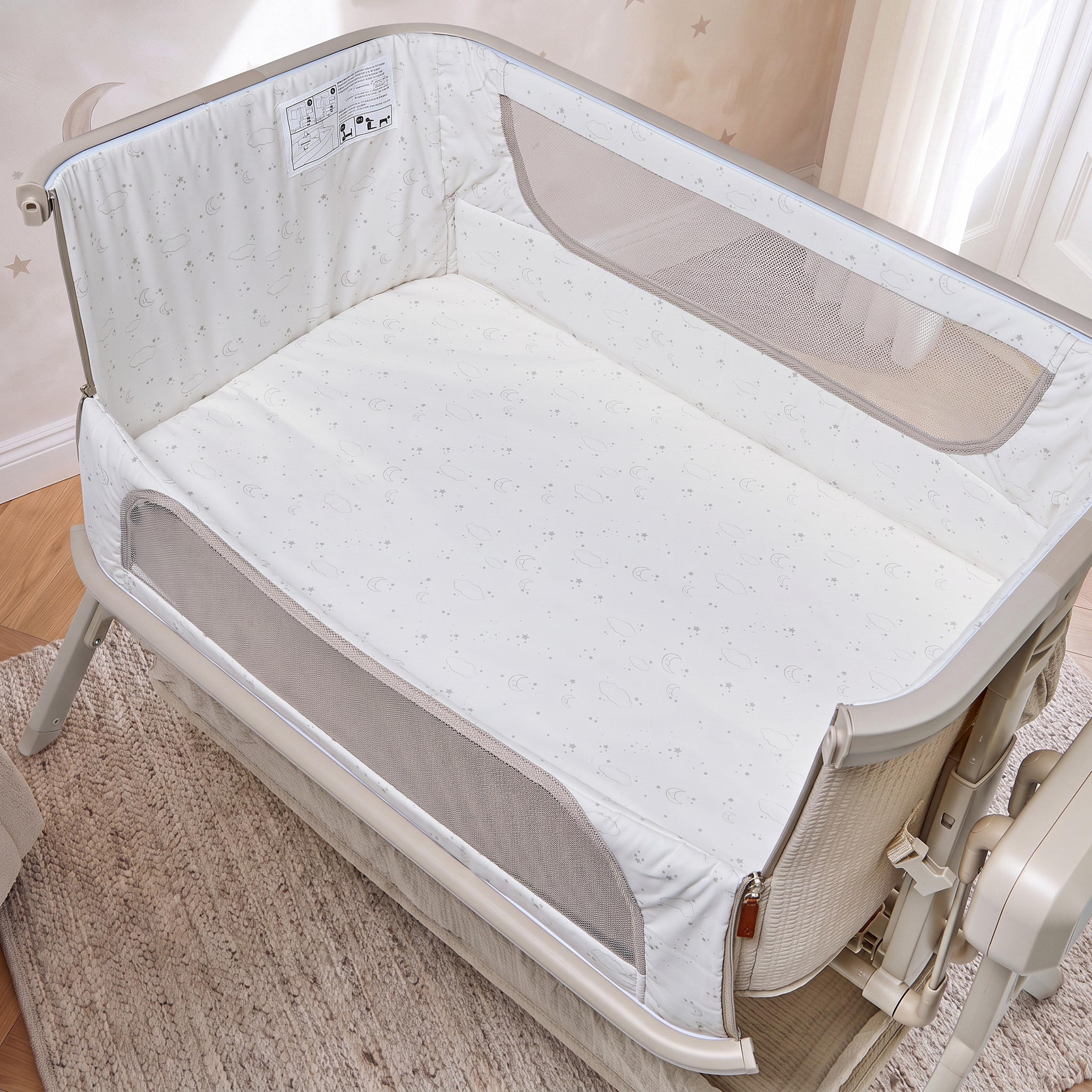 Giggles Zeus Auto Swing Bassinet-baby-nursery-furniture-cribsandbeds-bassinets-image-14