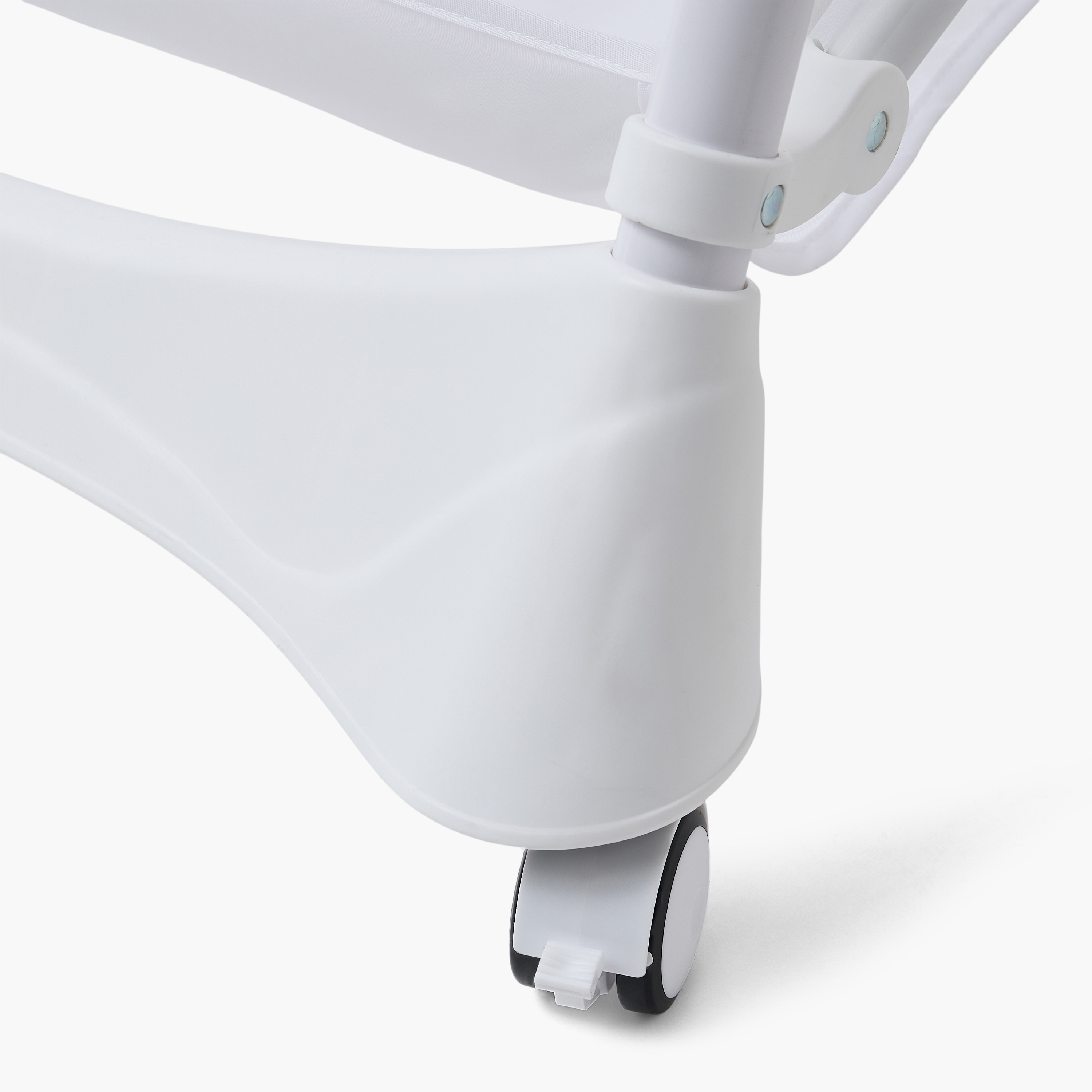 Juniors High Chair with Removable Tray-baby-feeding-highchairsandboosters-image-16