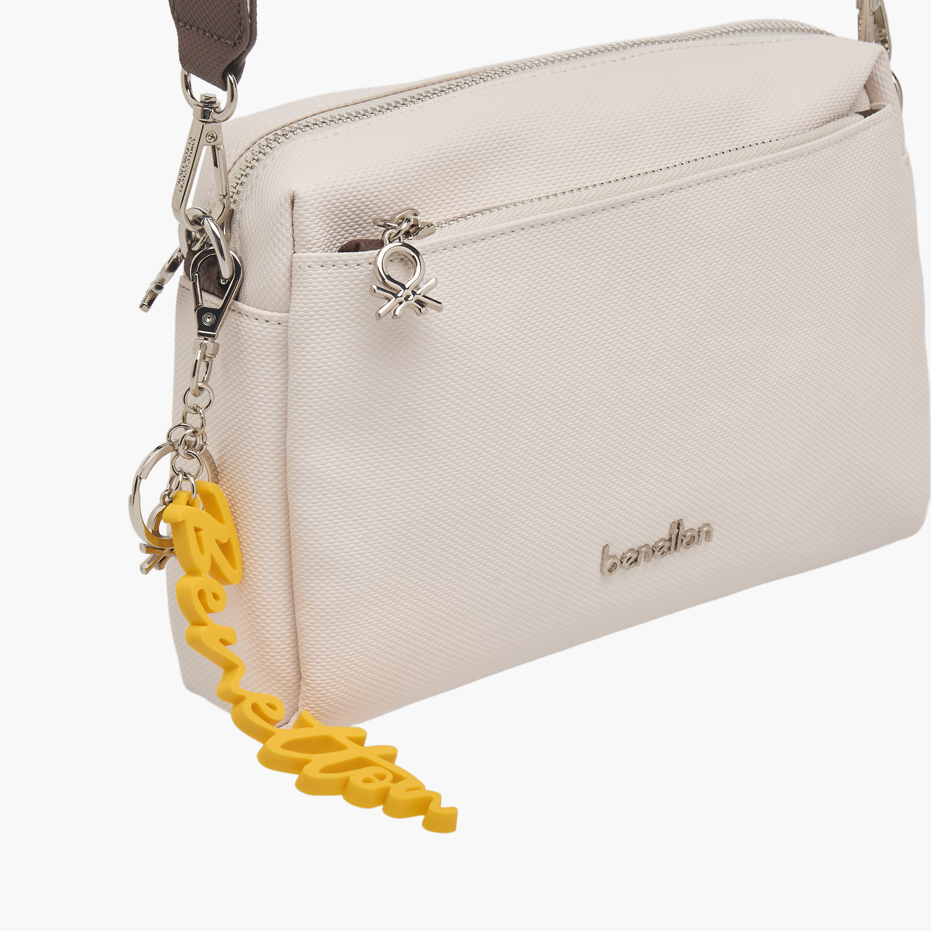 United Colors of Benetton Solid Crossbody Bag with Detachable Strap-women-bagsandwallets-handbags-image-4
