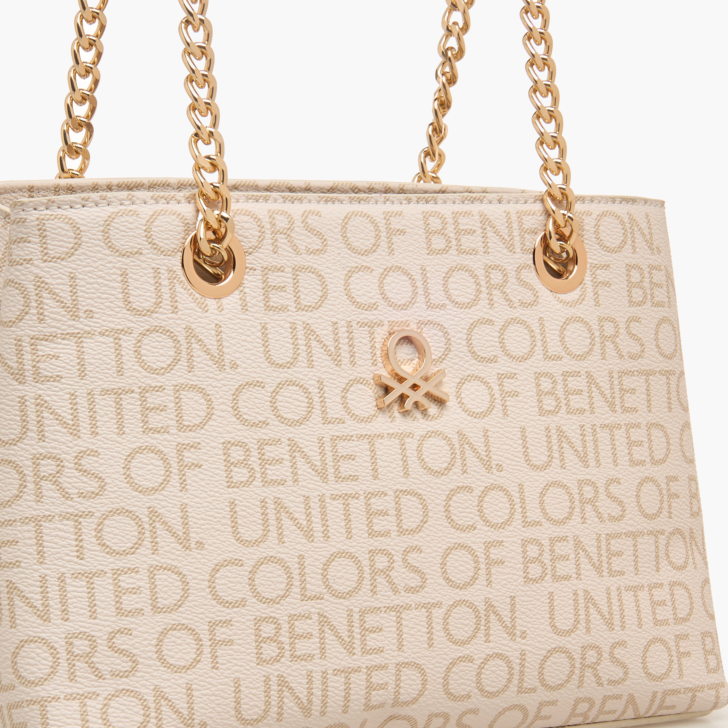 شنطة توتي بطبعات مونوجرام مع سحاب إغلاق من يونايتد كولورز أوف بينيتون-women-bagsandwallets-handbags-image-5