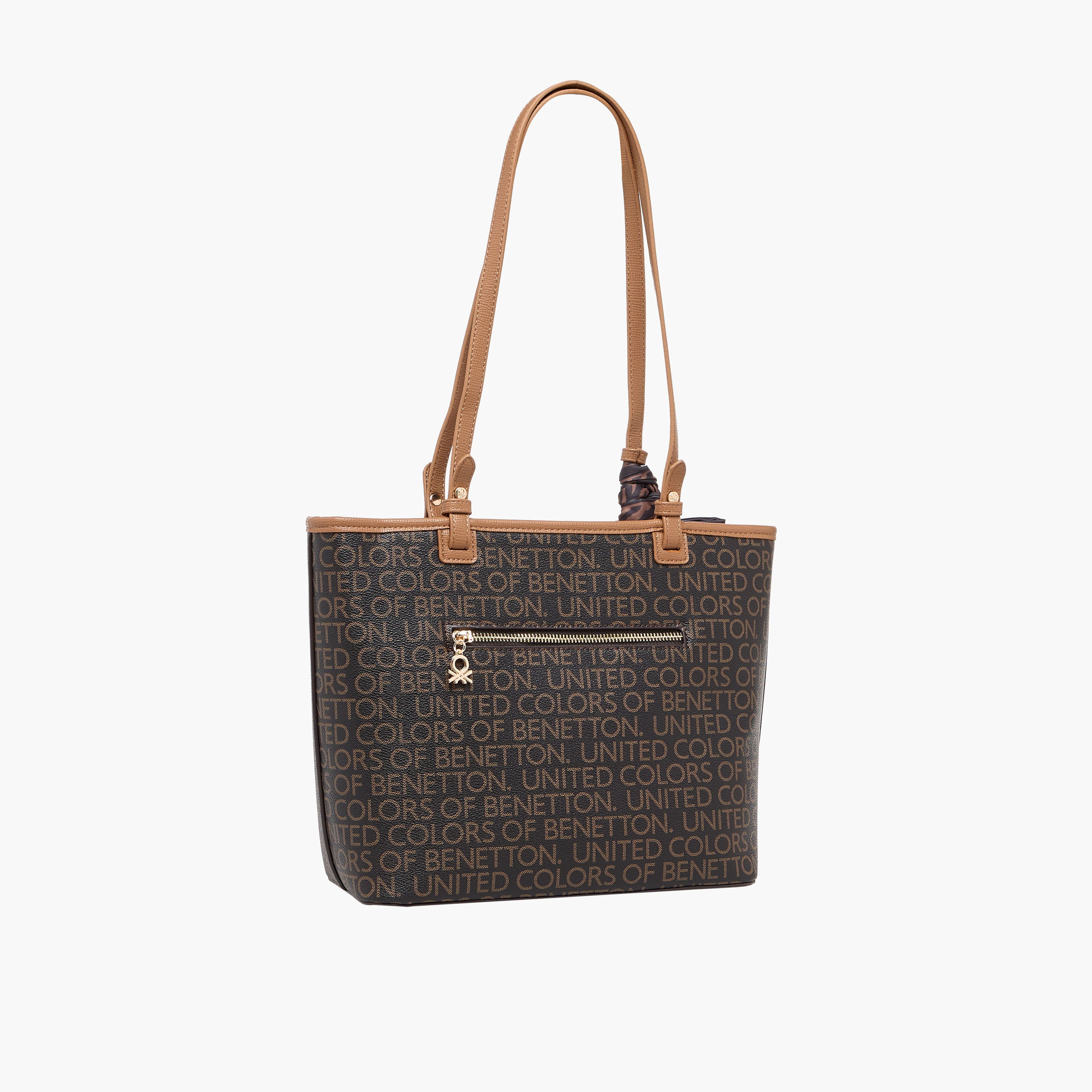 شنطة توتي مونوجرام مع زينة وشاح من يونايتد كولورز أوف بينيتون-women-bagsandwallets-handbags-image-4