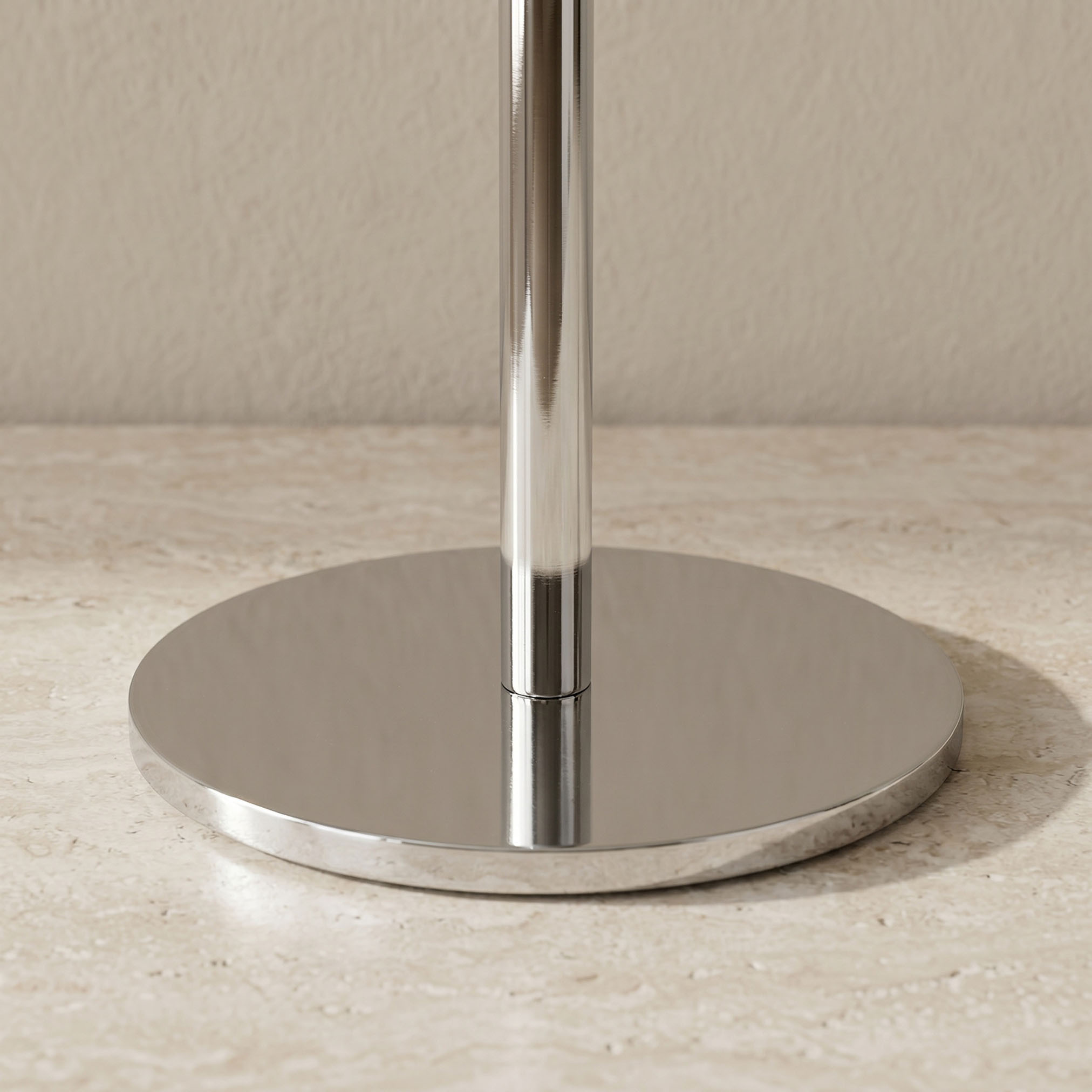 مصباح طاولة بإضاءة إل إي دي قابل لإعادة الشحن - 9x25 سم-household-lighting-tableanddesklamps-image-4