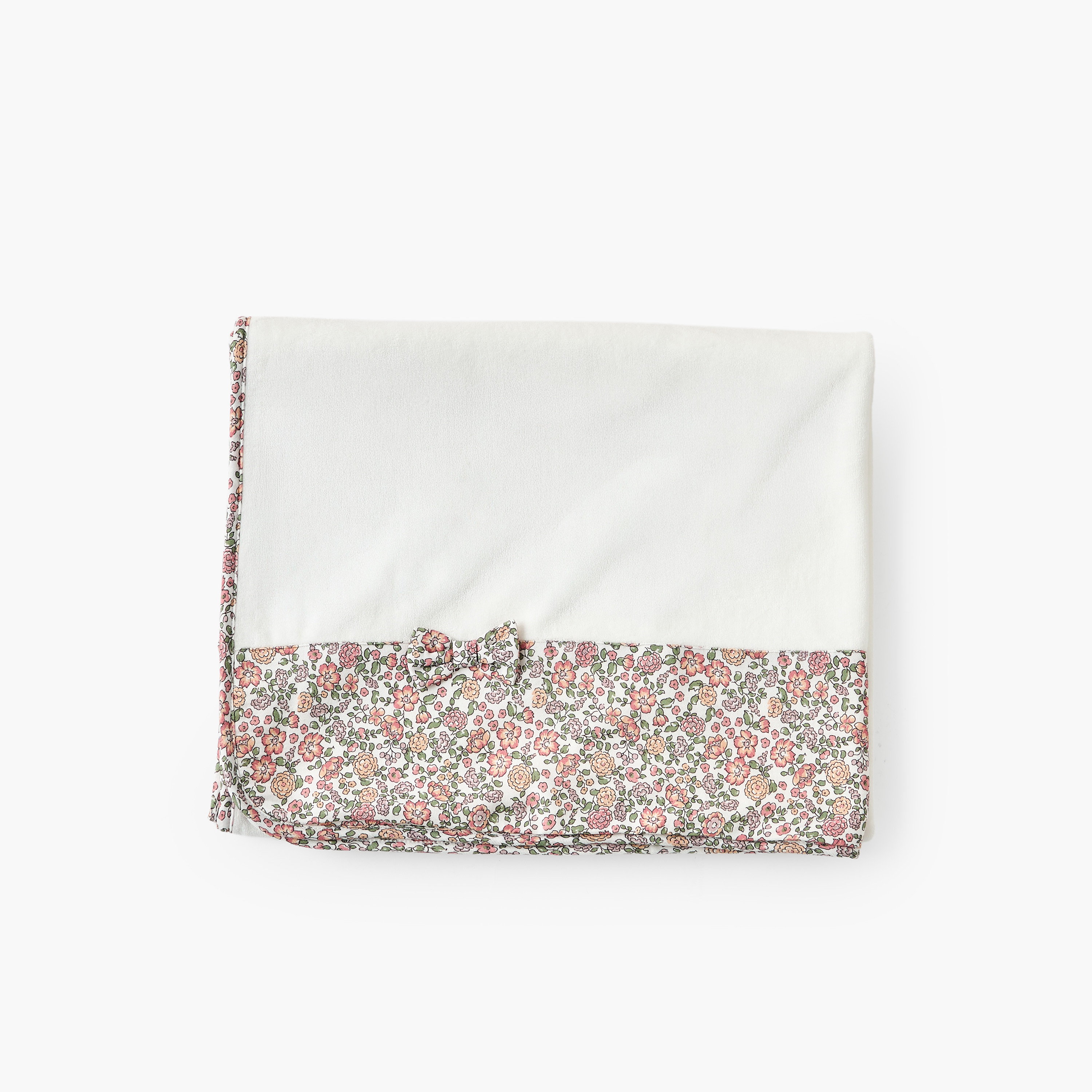 Giggles Floral Print Velour Blanket - 80x100 cm-baby-nursery-blanketsandswaddles-blanketsandquilts-image-3