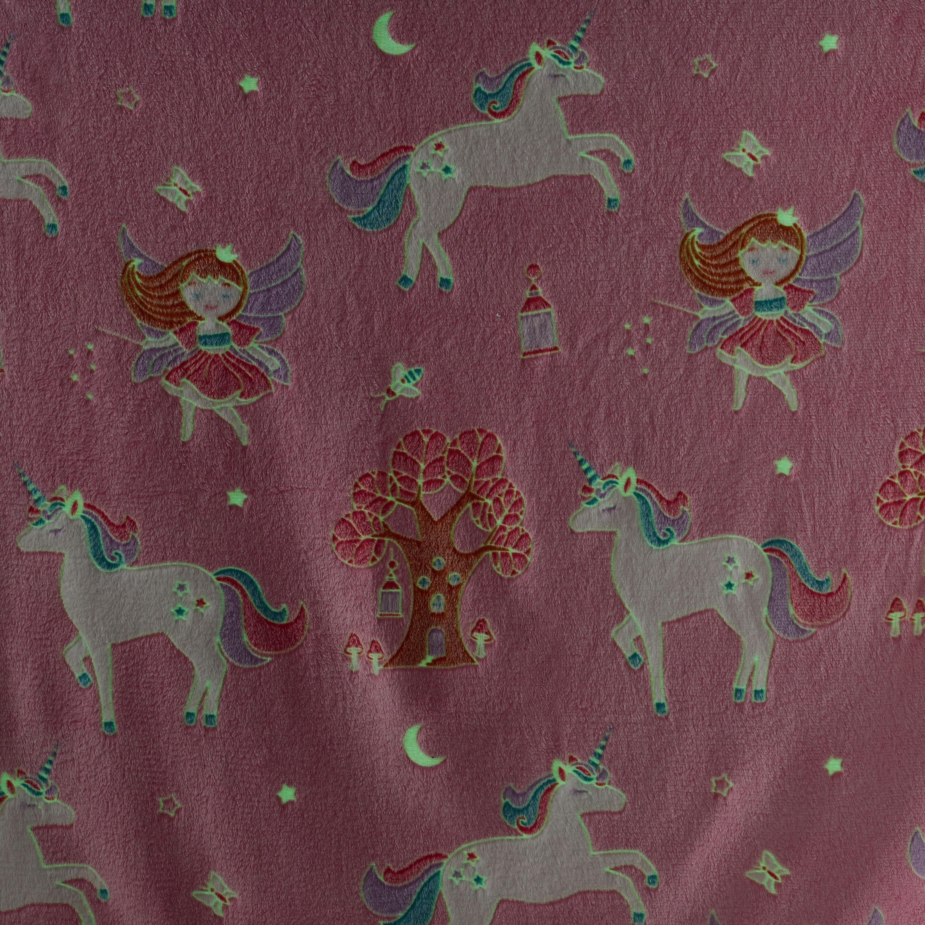 Juniors Raschel Blanket with Glow in the Dark Unicorn Print, 150x200 cm-baby-nursery-blanketsandswaddles-blanketsandquilts-image-6