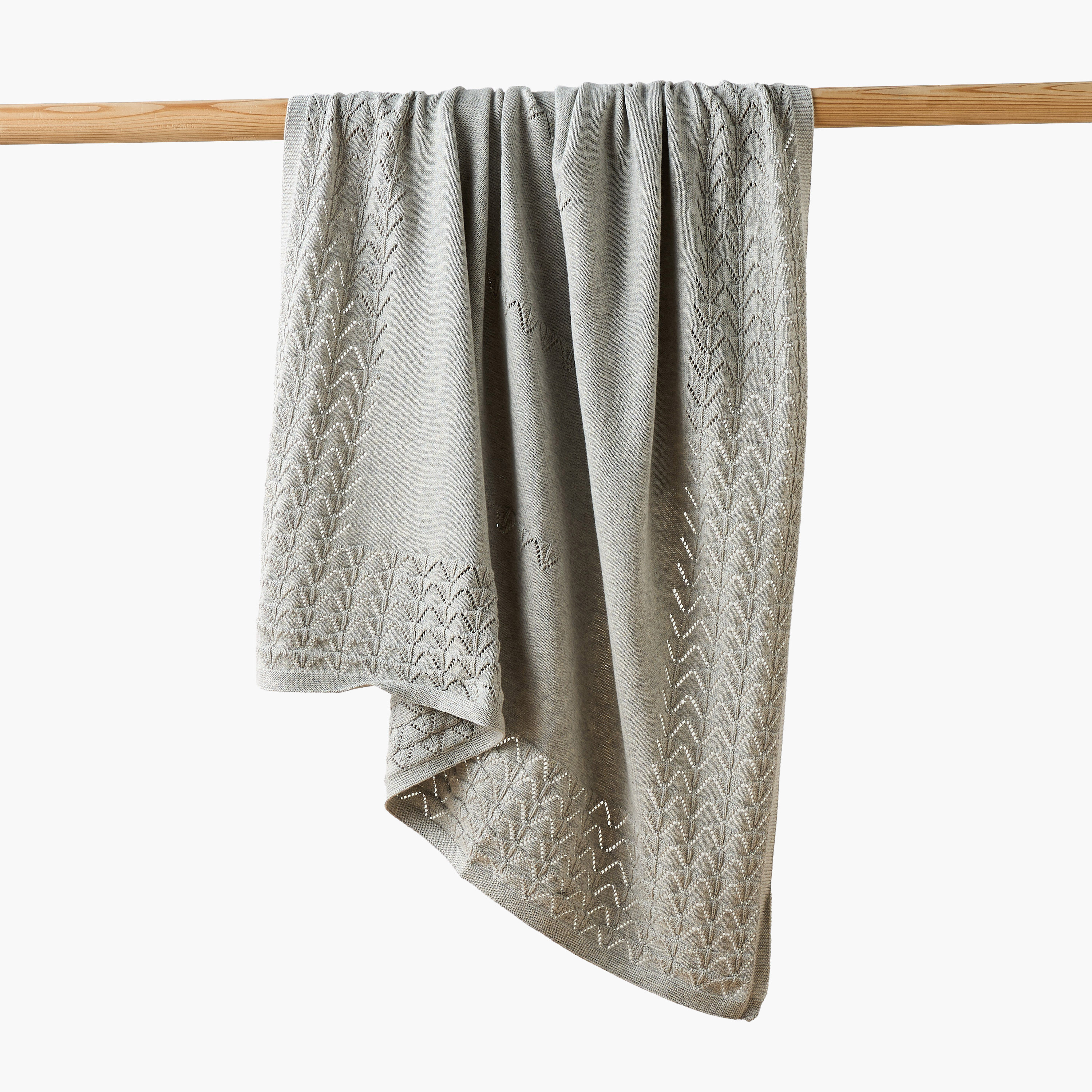 بطانية قطن بتفاصيل دانتيل من جيجلز - 80x100 سم-baby-nursery-blanketsandswaddles-receivingblankets-image-1