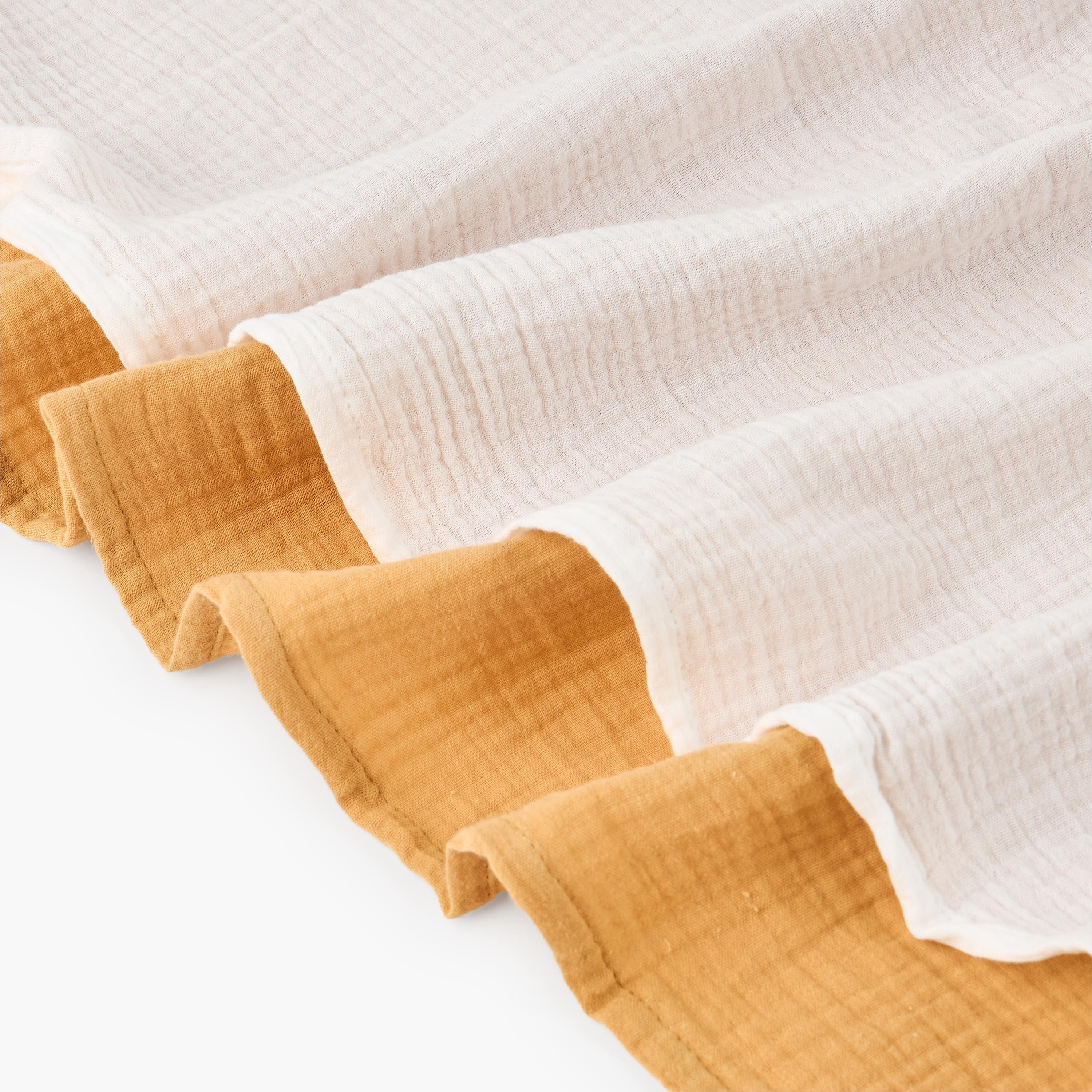 Giggles Muslin Textured Swaddle - Pack of 2 - 100x100 cm-baby-nursery-blanketsandswaddles-swaddlesandsleepingbags-image-5