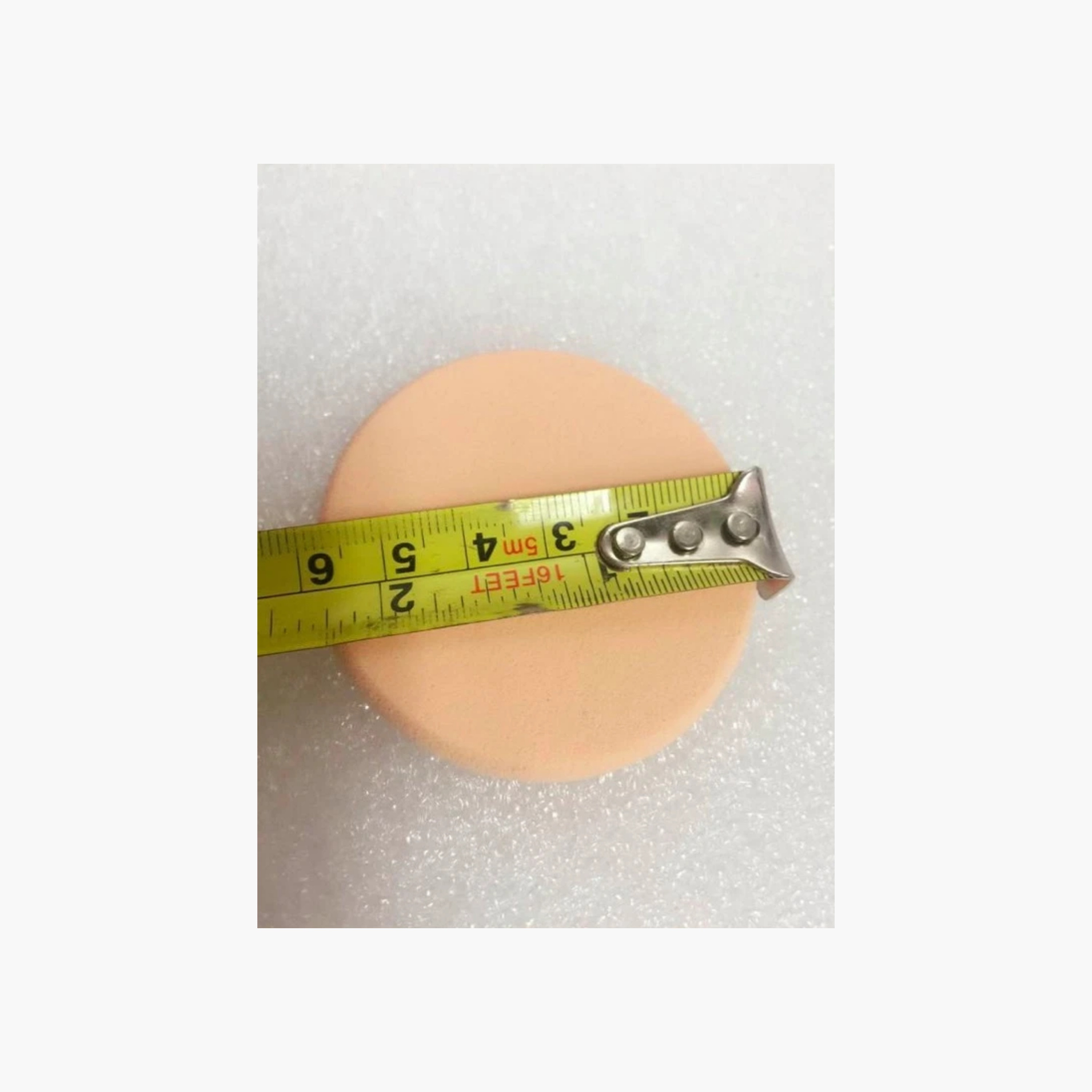 Kiss Cosmetics Round Foundation Sponge 5cm-beautyandpersonalcare-makeup-lips-lipliners-image-2