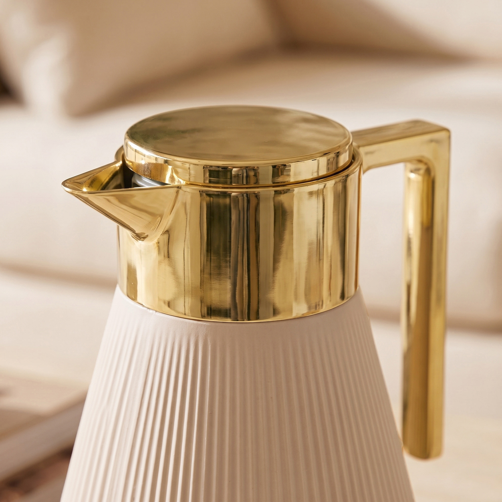 ترمس بارز الملمس بغطاء ميتاليك - 960 مل-household-dining-teaandcoffee-vacuumflaskscoffeeandteapots-image-2