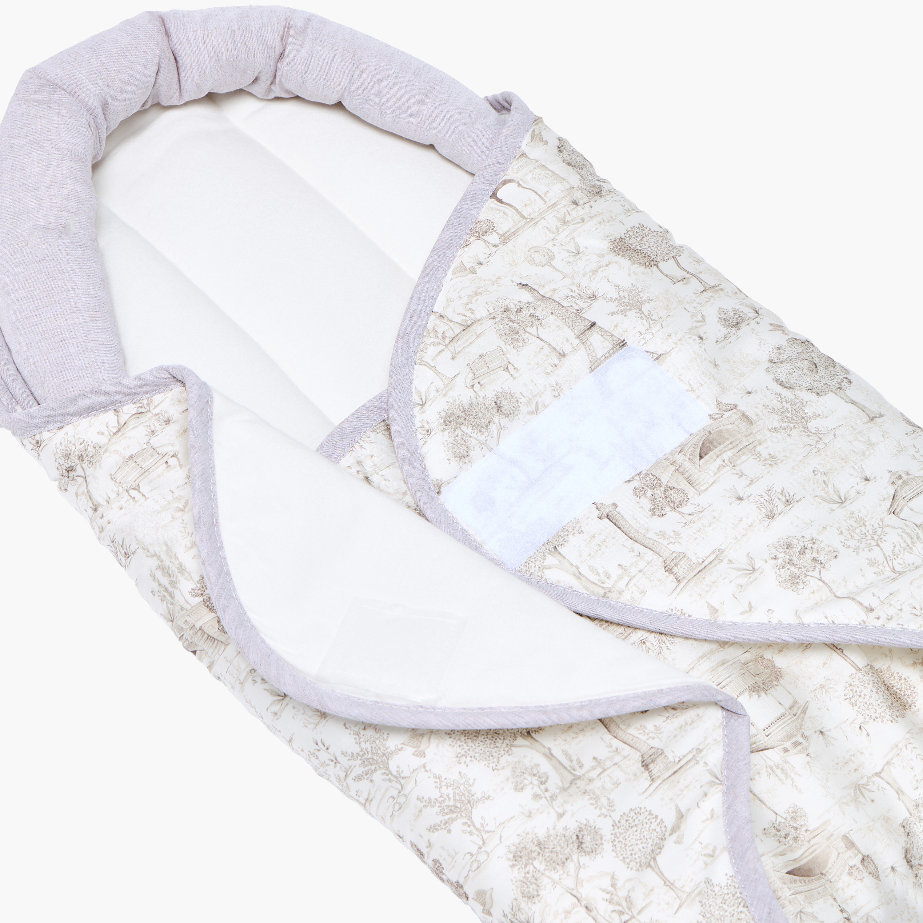غطاء تقميط بطبعات من جيجلز-baby-nursery-babybedding-image-7