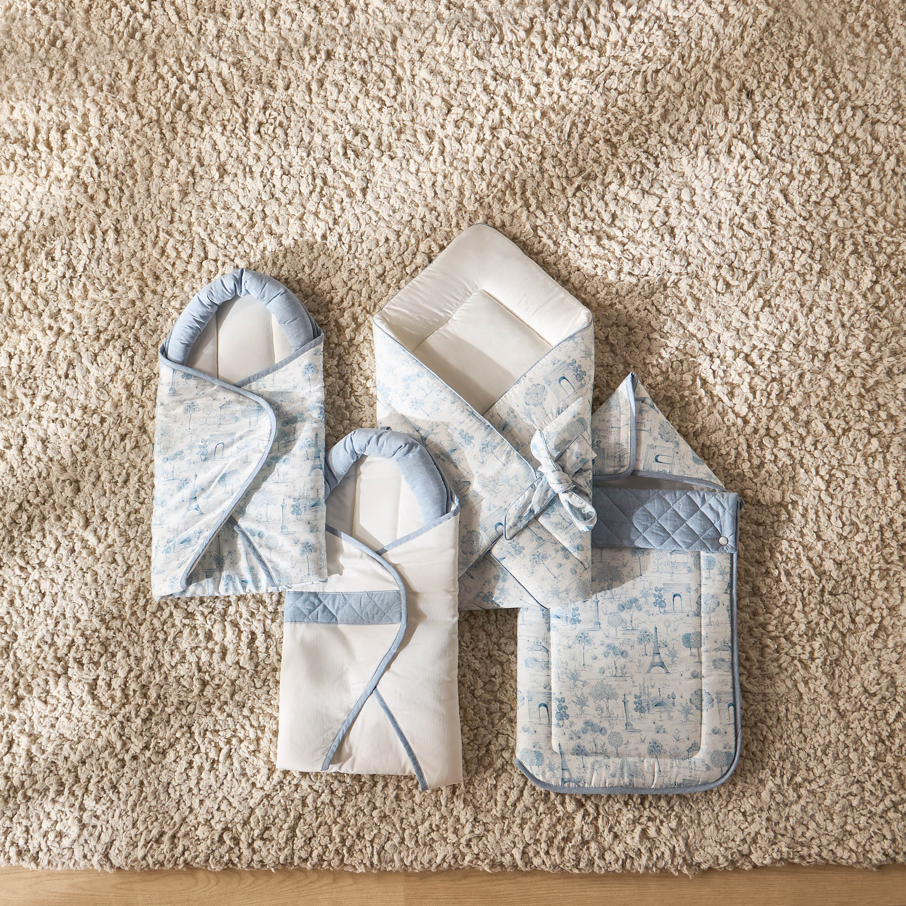 Giggles Printed Baby Nest with Bow-baby-nursery-babybedding-image-7