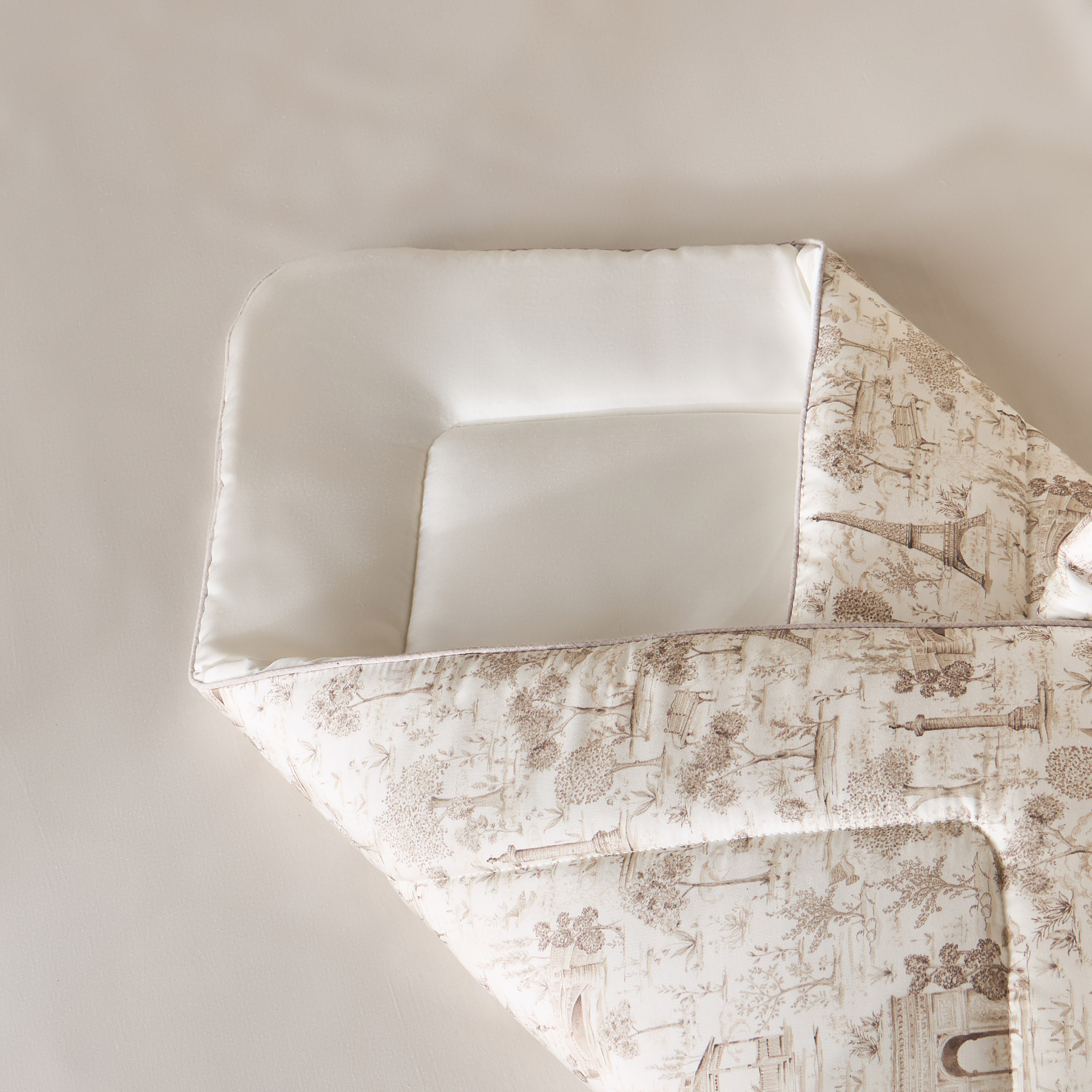 Giggles Printed Baby Nest with Bow-baby-nursery-babybedding-image-5