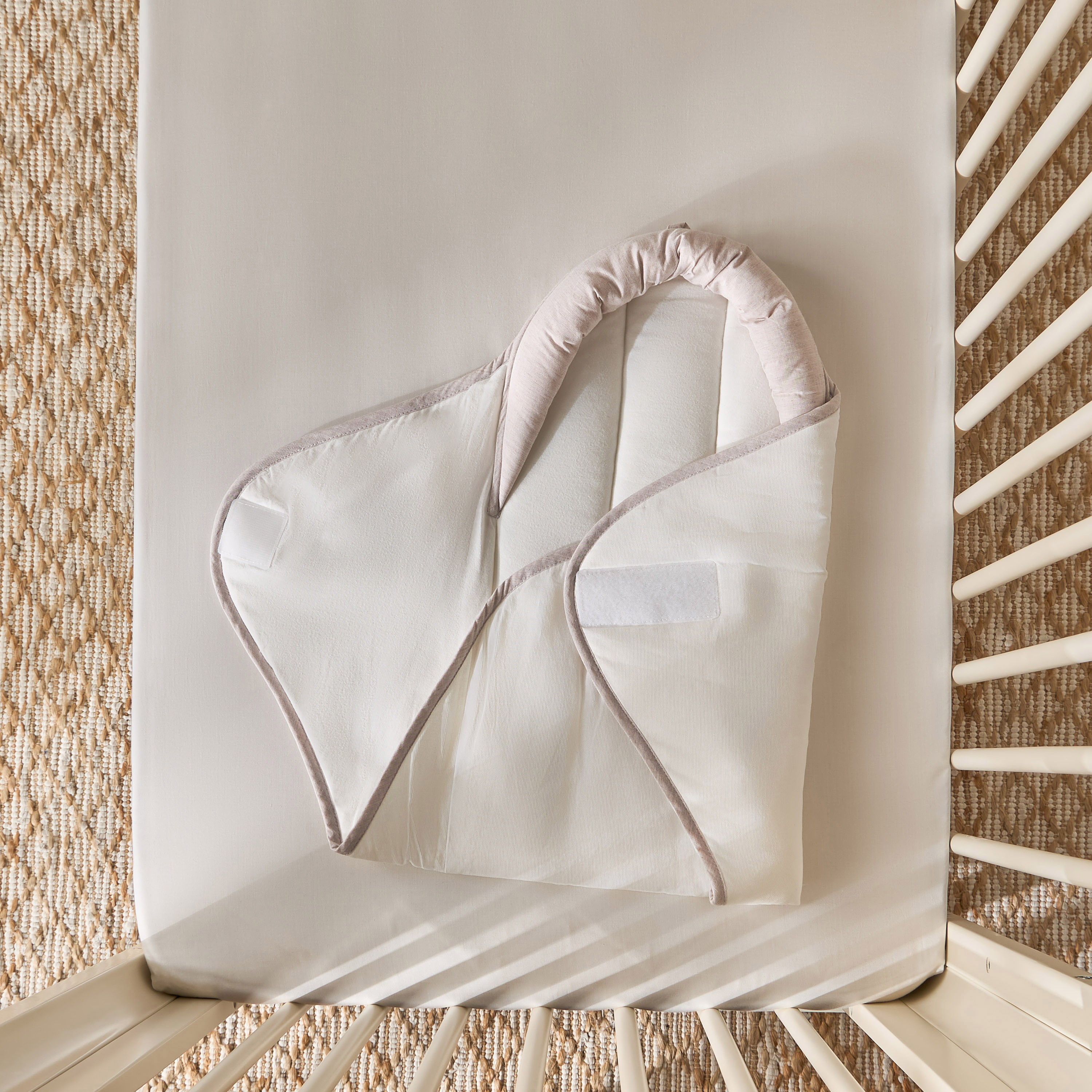 Giggles Cotton Sleeping Pod-baby-nursery-babybedding-image-3