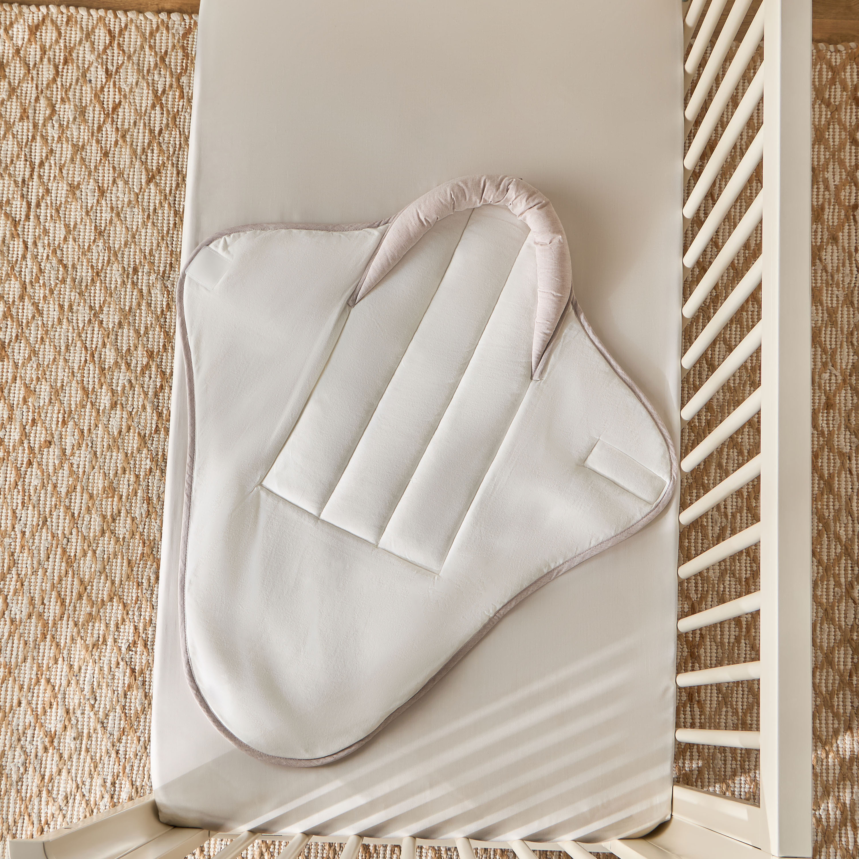 Giggles Cotton Sleeping Pod-baby-nursery-babybedding-image-4