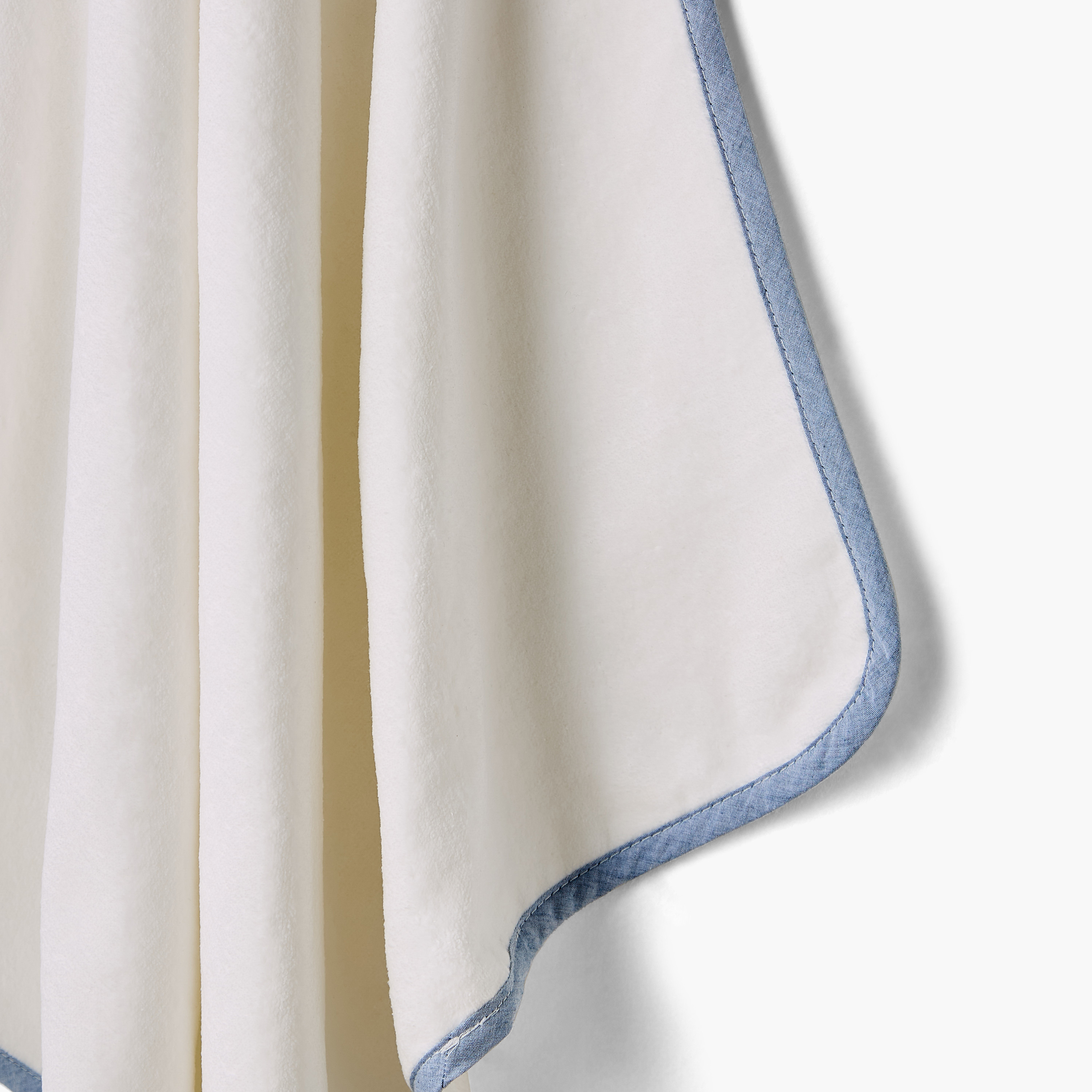 منشفة استحمام للأطفال بقبعة وطبعات من جيجلز-baby-bathandcare-towels-image-3